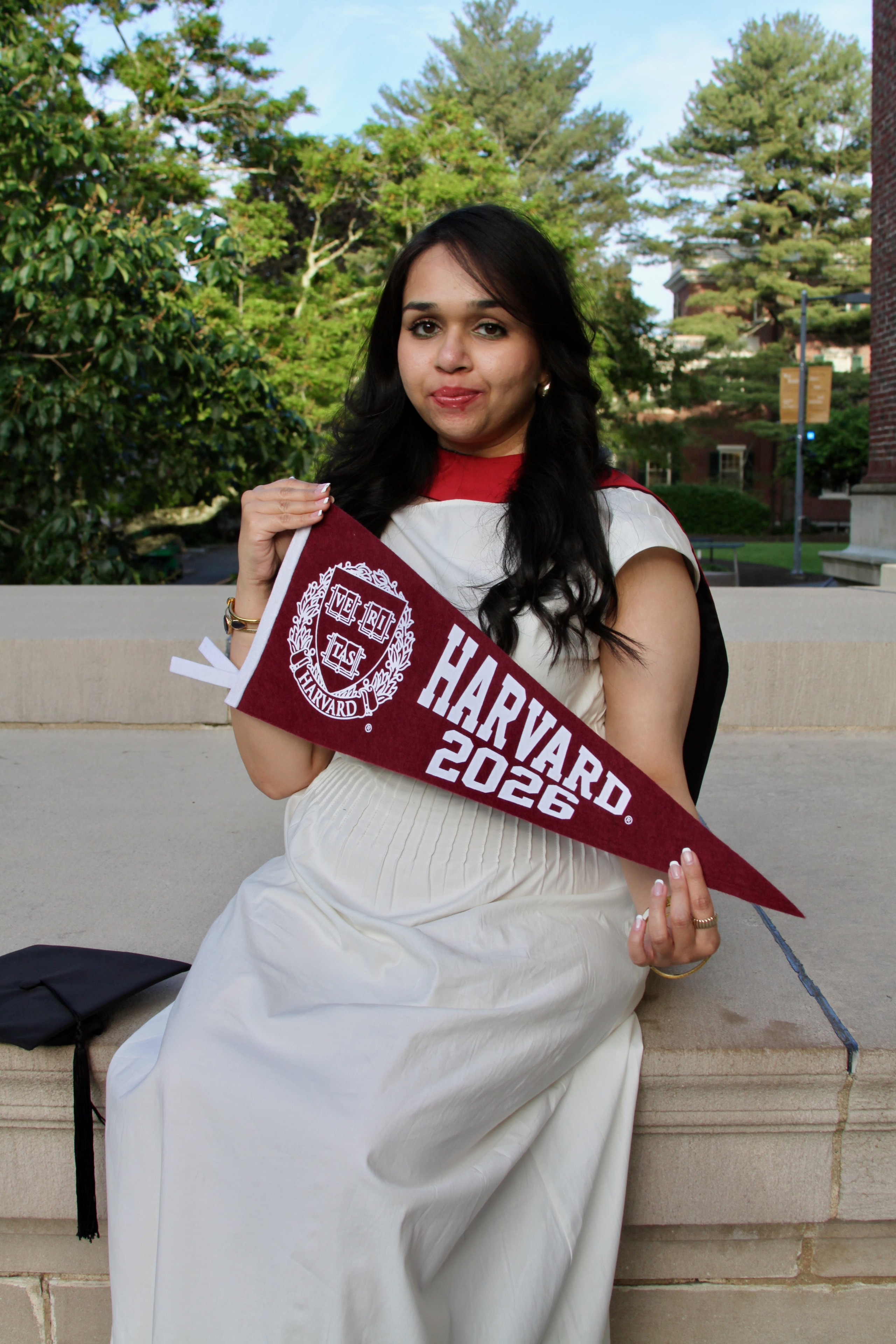 Masters graduation with Sadaf (part of group shoot). Kelly Sang, graduation and portrait photographer in Boston