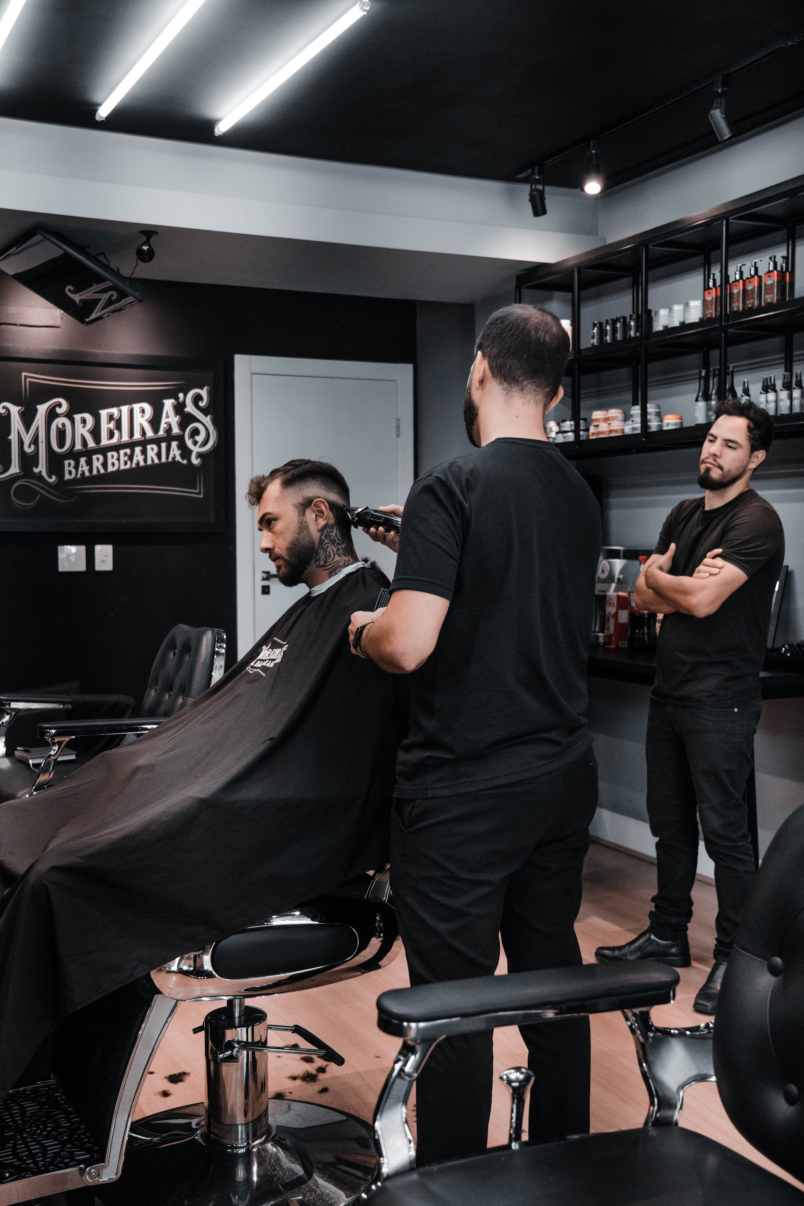 BRANDING MOREIRA’S. Agora júnior