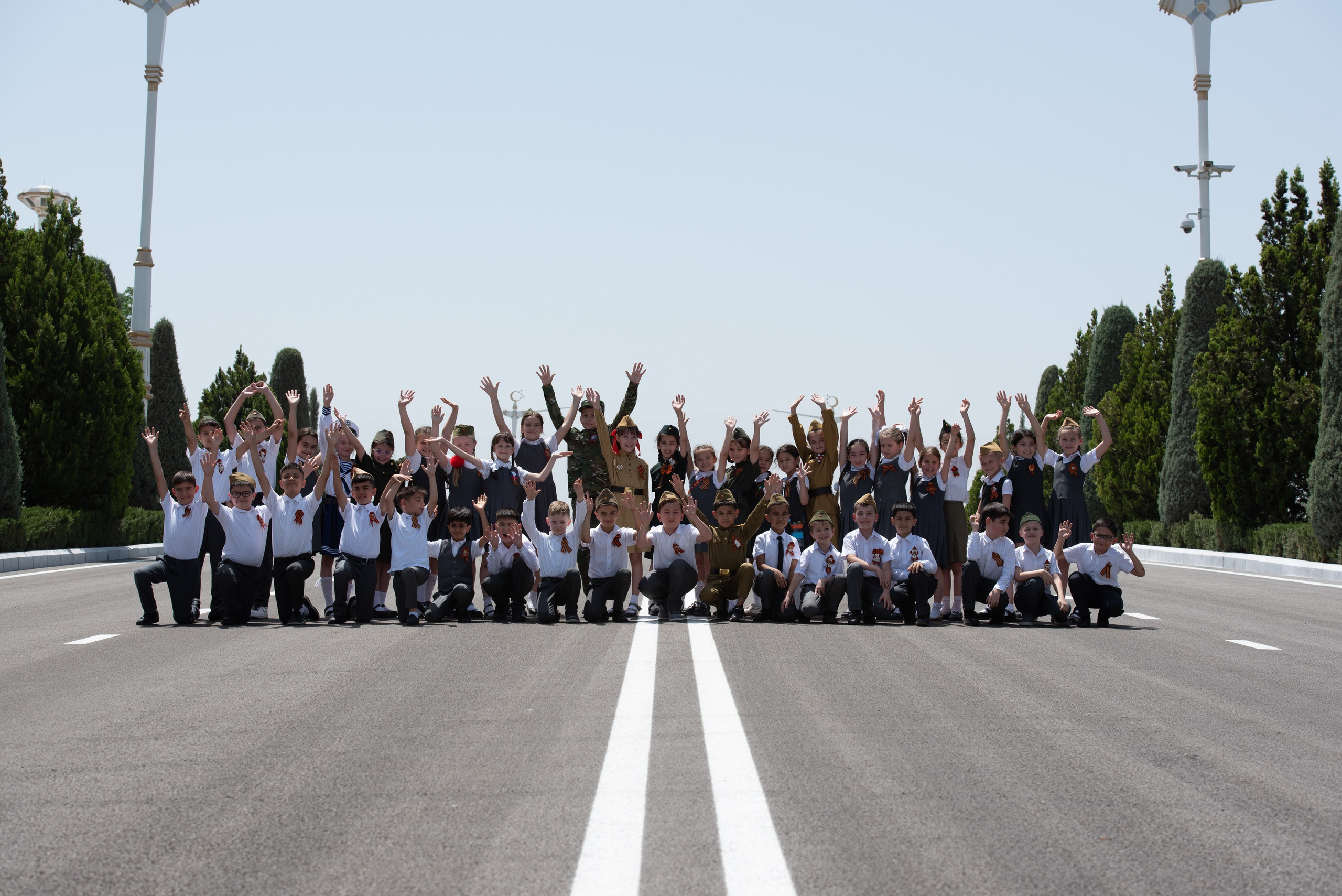 Вечный огонь 2"А» класс. Ваш фотограф в Ашхабаде Гамлет Осипов