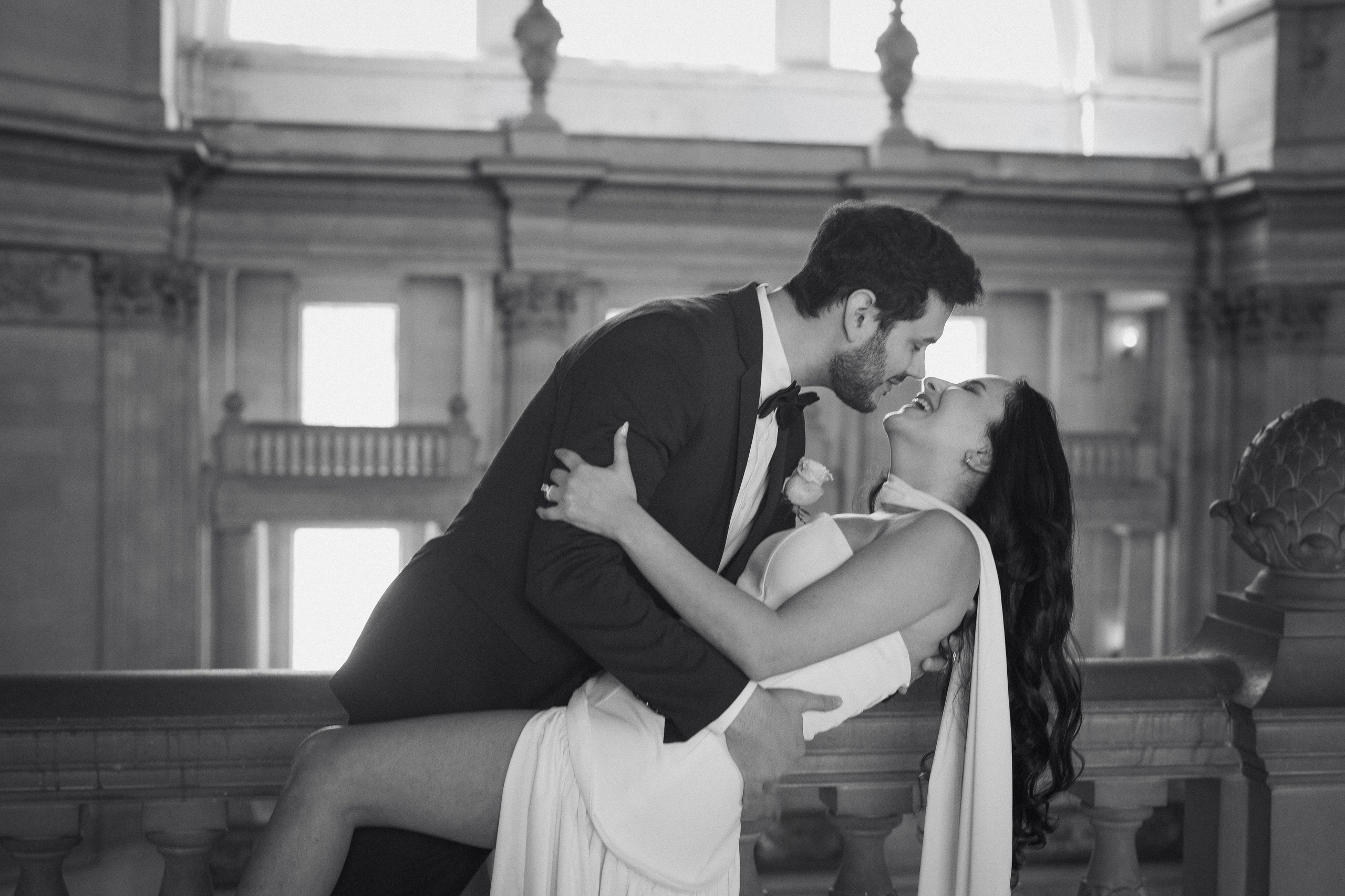 SF City Hall 🤍. Wedding & Elopement Photographers in California