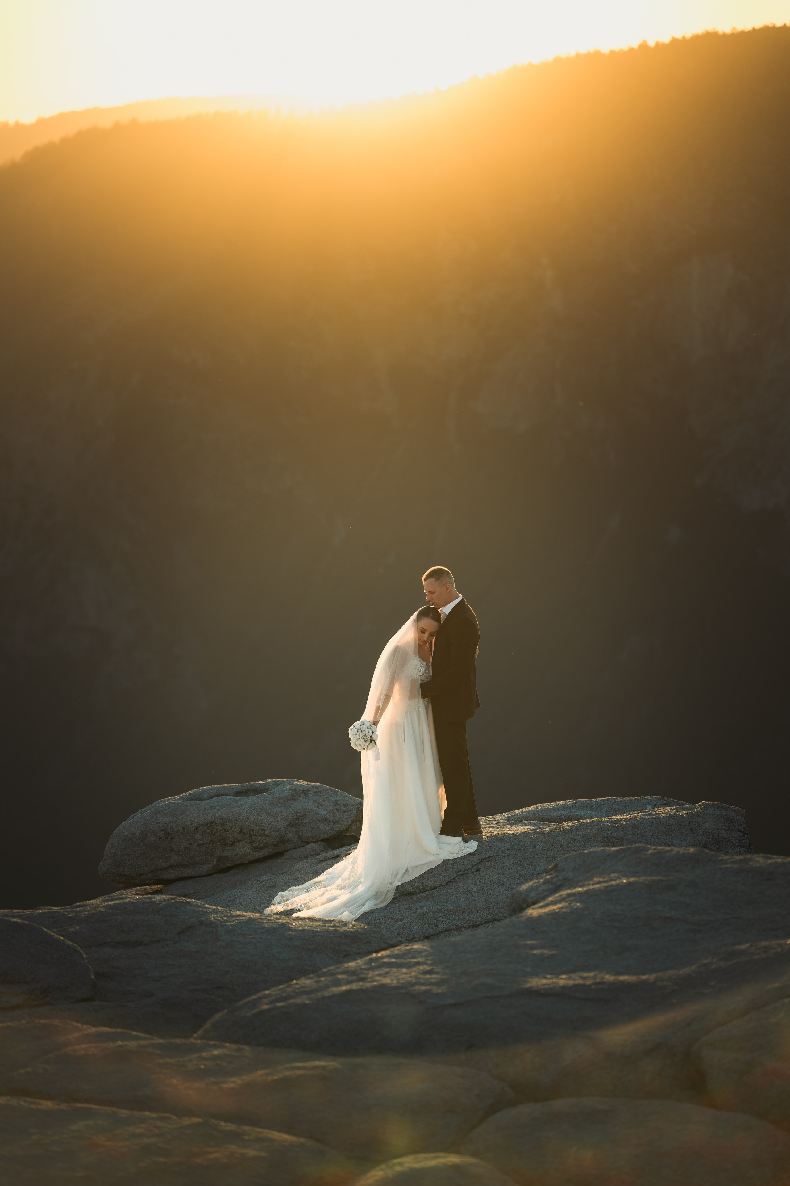 Yosemite Elopement. Wedding & Elopement Photographers in California