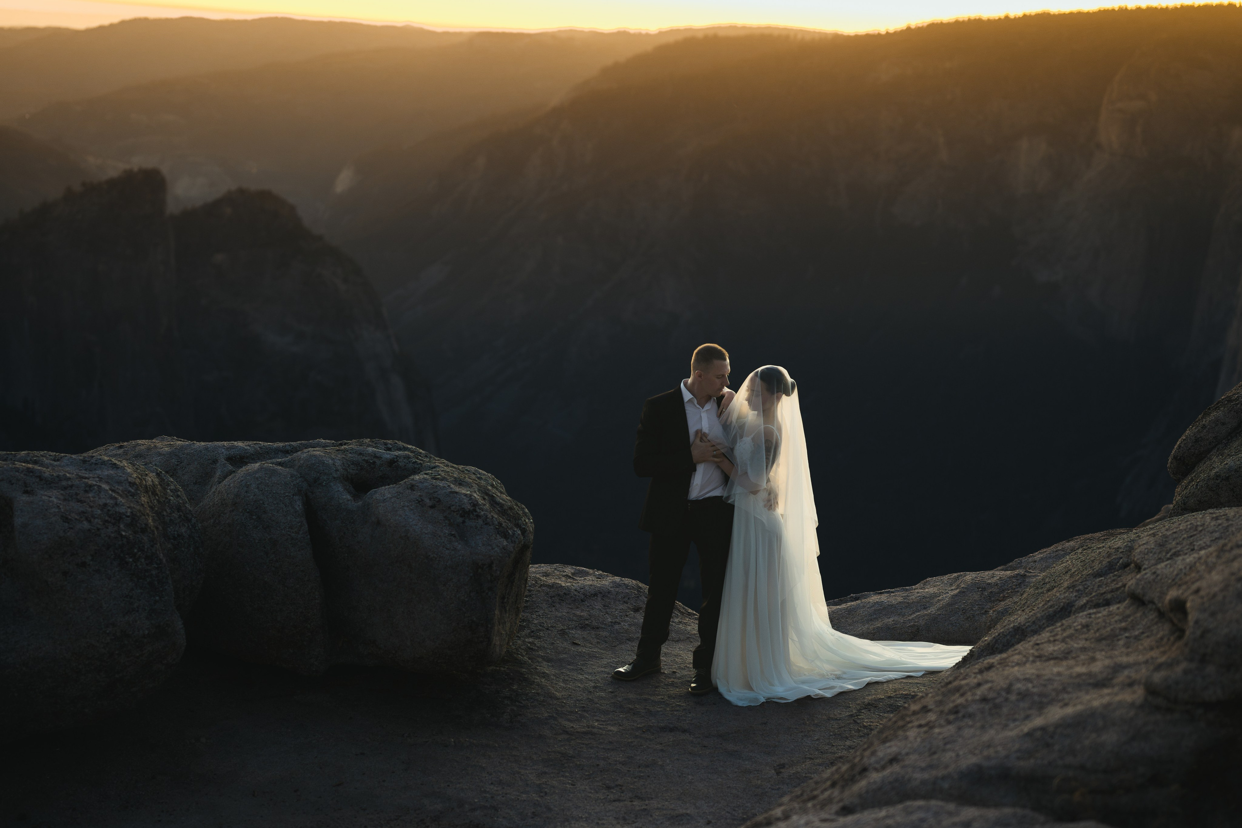 Yosemite Elopement. Wedding & Elopement Photographers in California