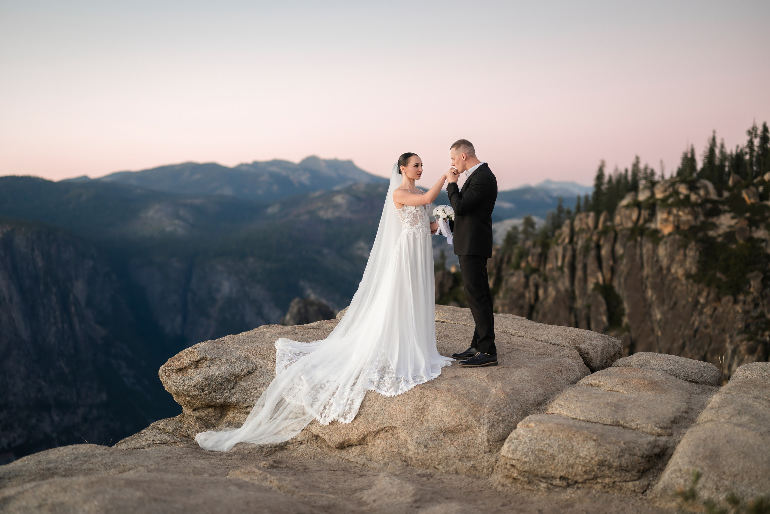 E ♡ A. Wedding & Elopement Photographers in California
