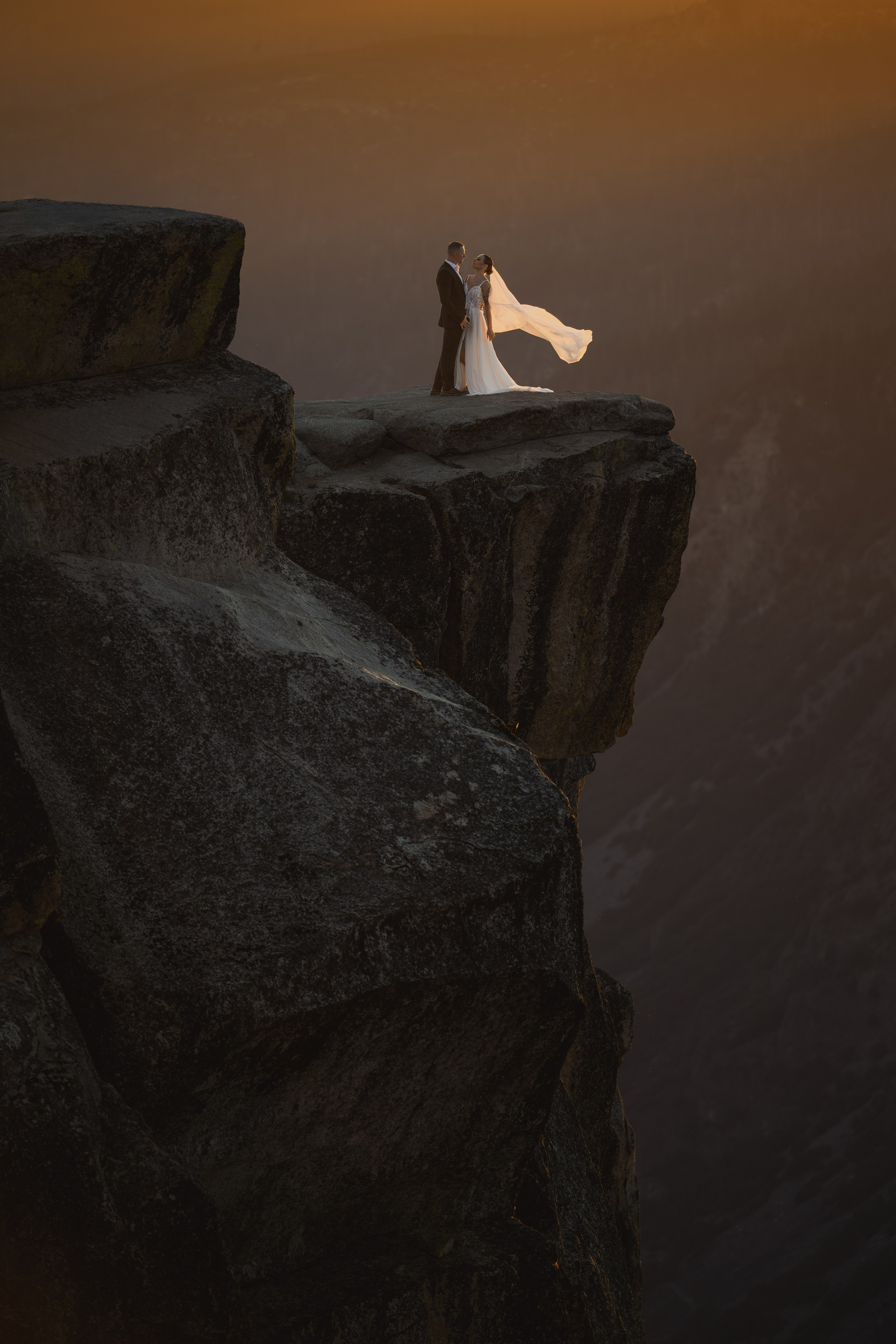 Yosemite Elopement. Wedding & Elopement Photographers in California