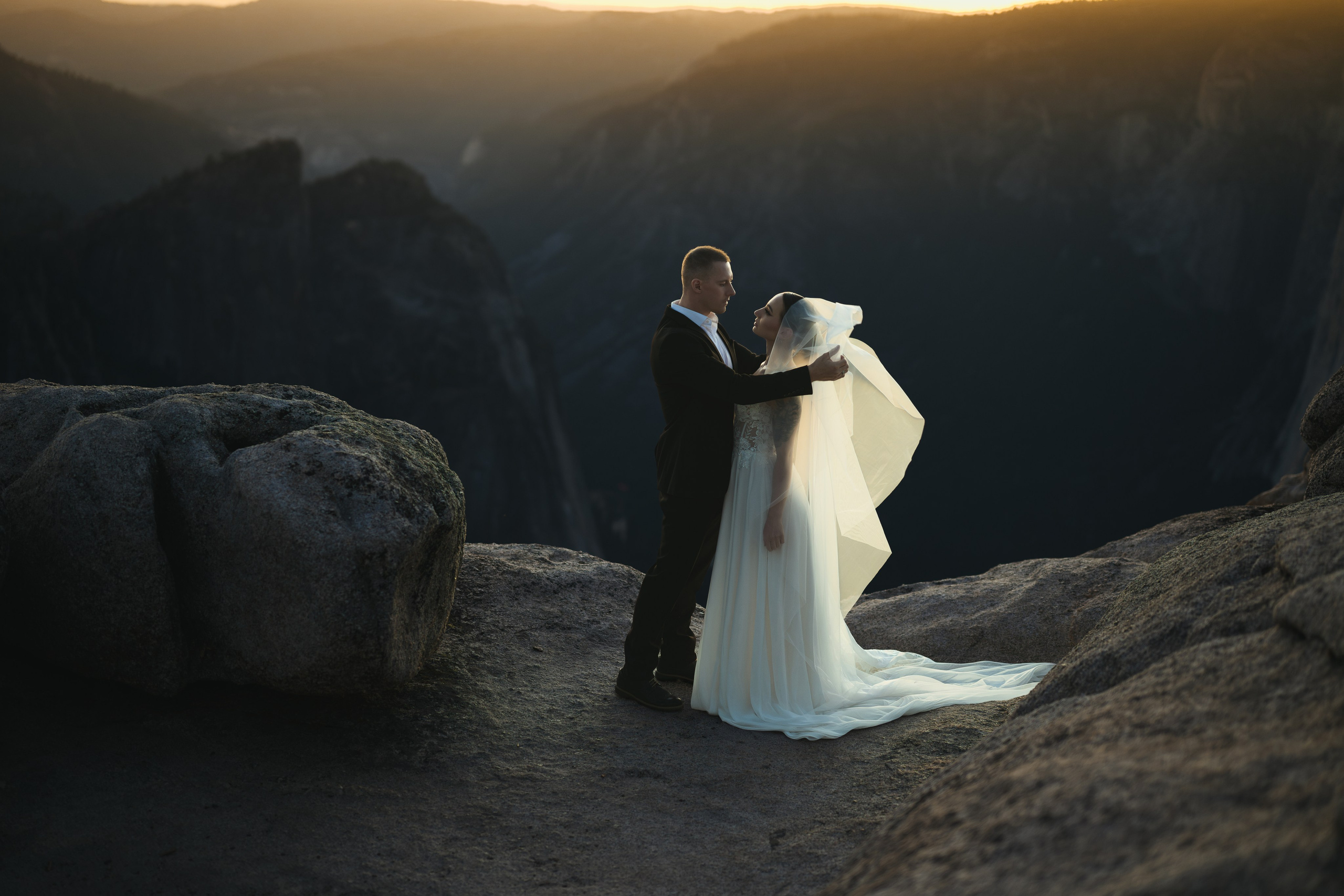 Yosemite Elopement. Wedding & Elopement Photographers in California