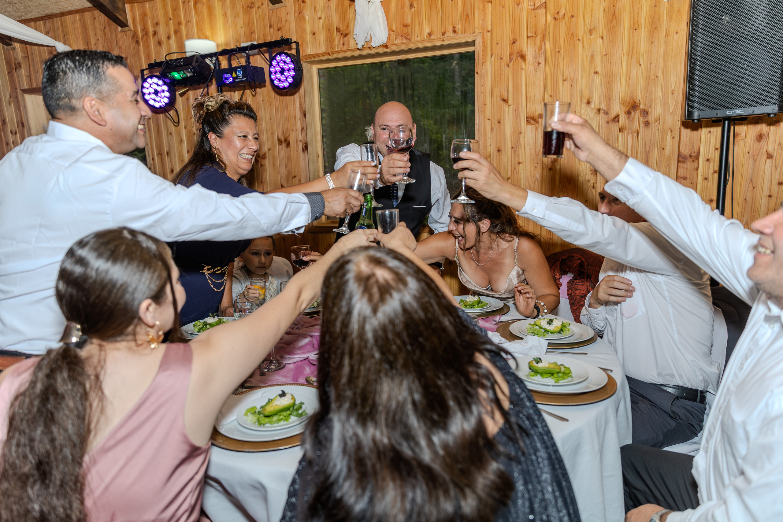 Yoanna y Ricardo. Dinka & Emilio - El arte de preservar lo que no se repite