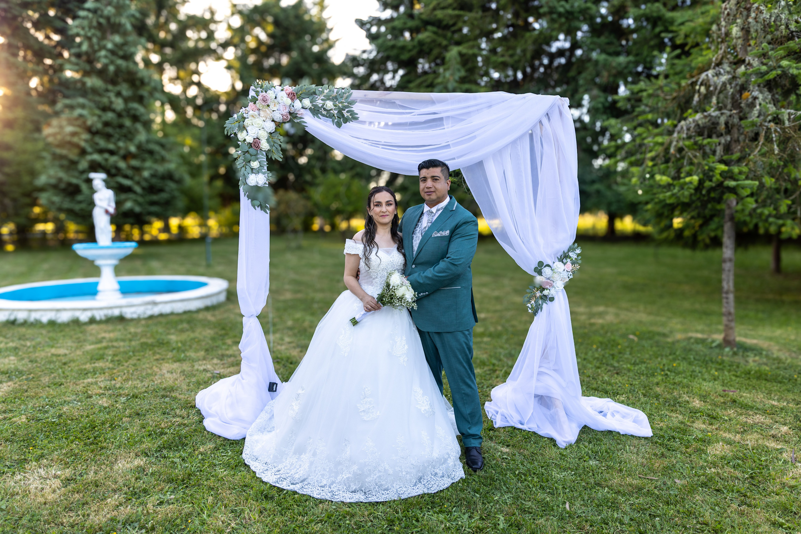 Elizabeth & Luis. Dinka & Emilio - El arte de preservar lo que no se repite