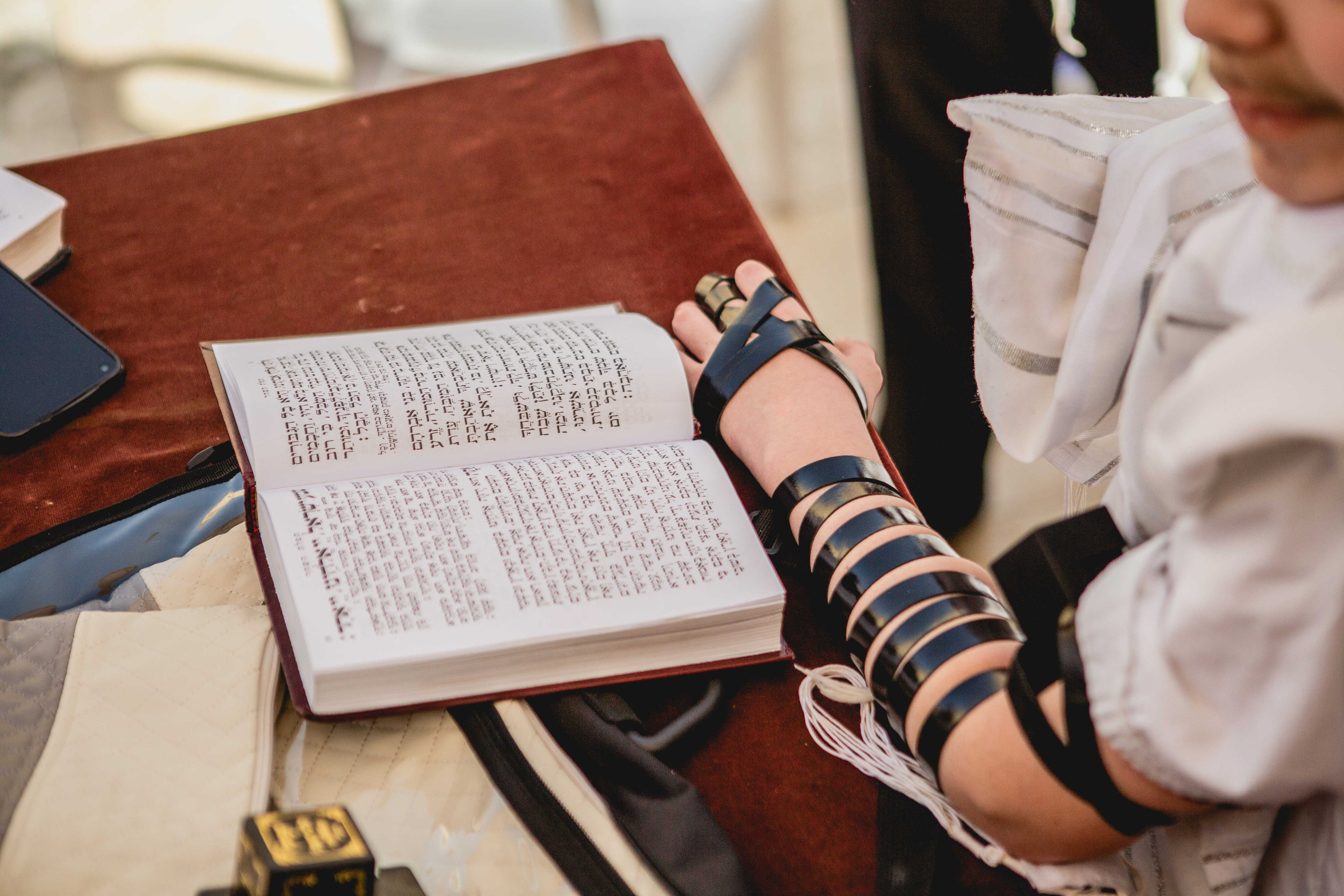 BAR MITZVAH + PHOTOSESSION IN OLD JERUSALEM. Https://shi-photo.com/