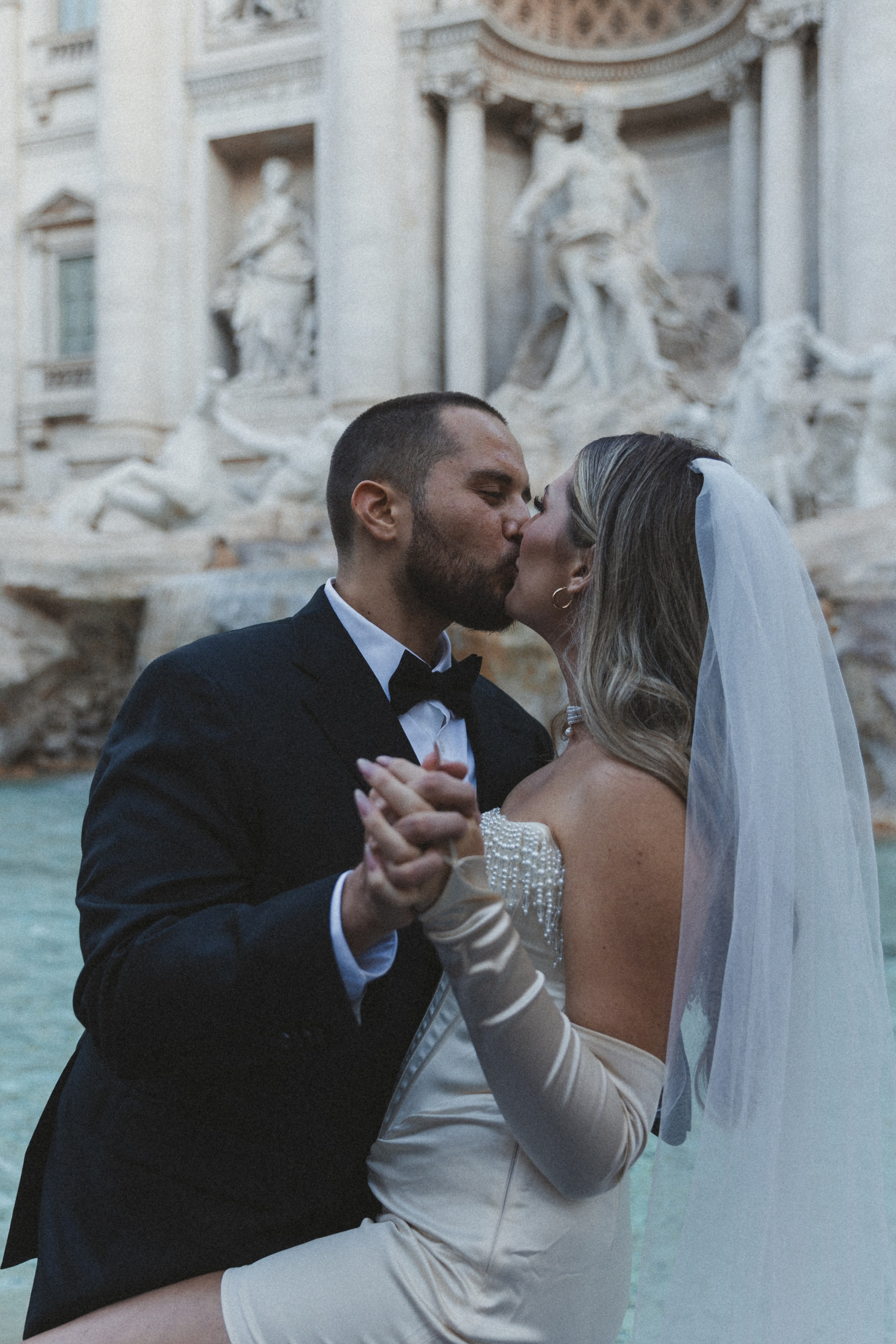 ELOPEMENT. Elizaveta Razumova | Fotografa Cinematica per Love Story, Matrimoni e Ritratti