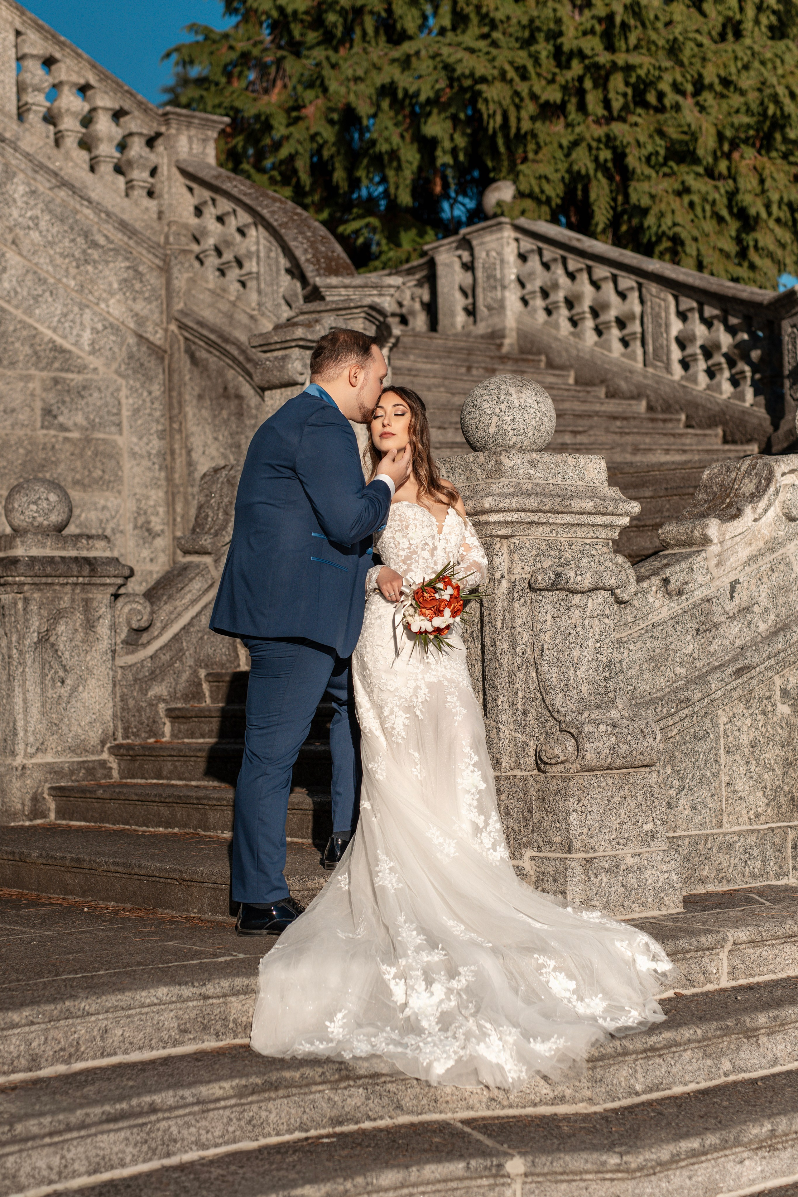 Olivelli Park Elopement on Lake Como. Fotografo matrimonio Lago di Como Ferrari Media Production