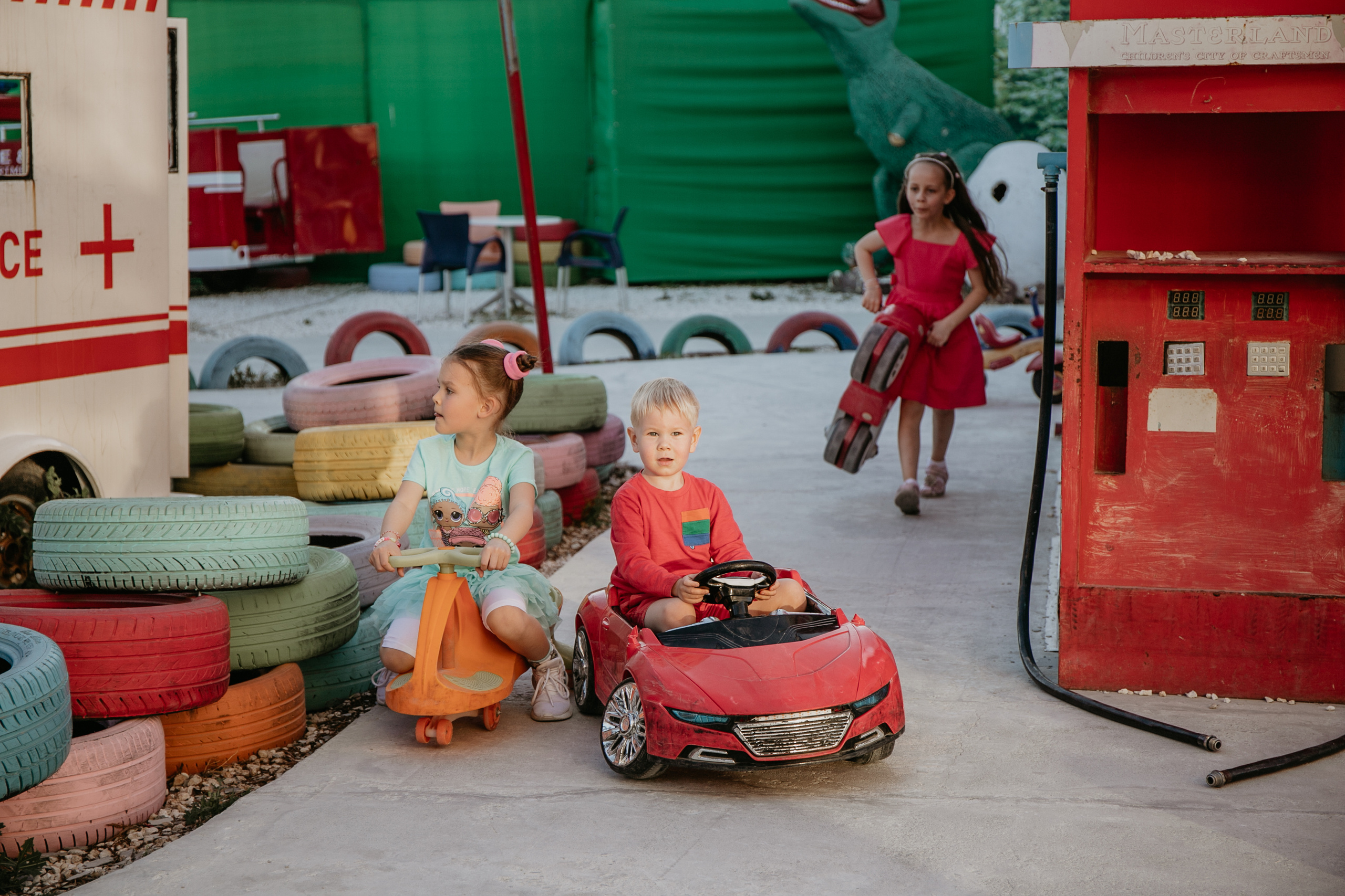 LOL. Cyprus Wedding & Family Photographer. Capturing cherished moments across the island: Larnaca, Limassol, Ayia Napa, Protaras, Paphos, Nicosia