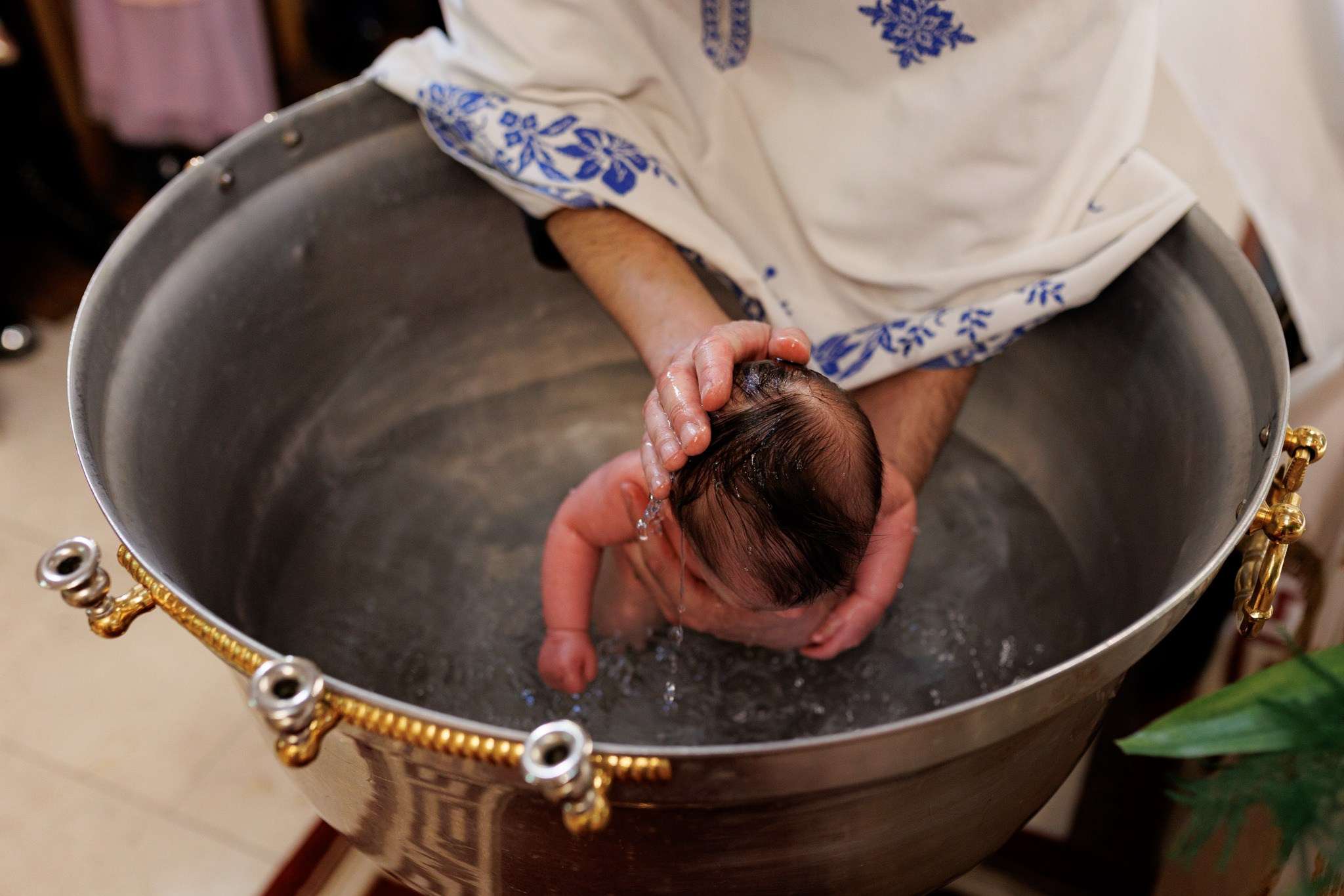 Leah Ania. Wedding Photographer in Bucharest — Manu Ivanciu | Baptism photographer