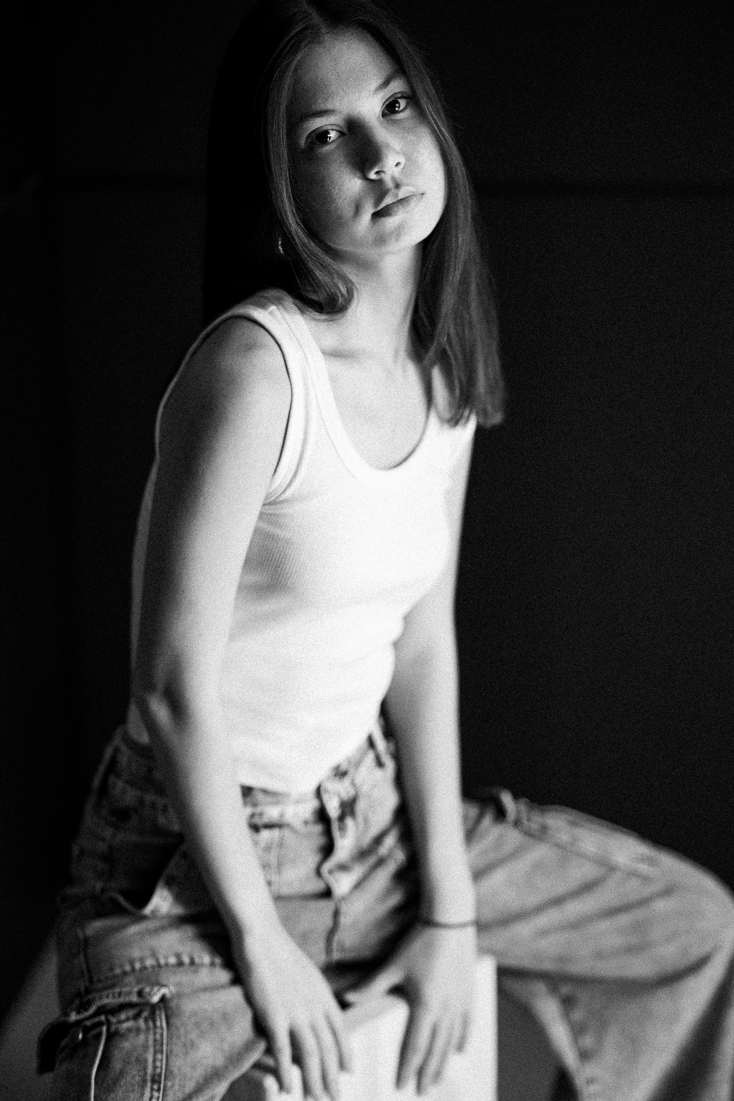 A. Rawnoir- Portrait photography by Daria Paliy.Timeless black&white portraits of women in NYC area