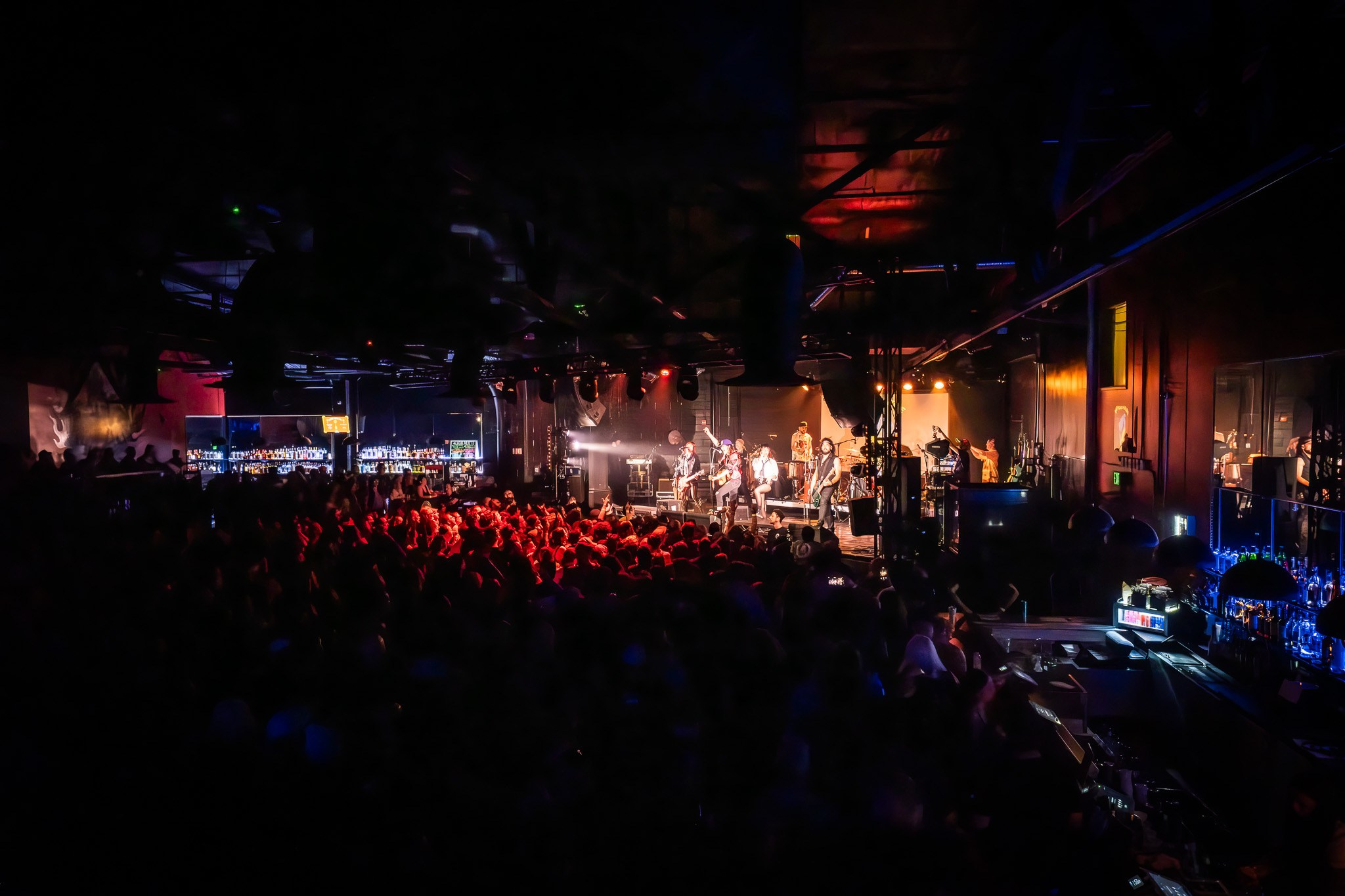 GOGOL BORDELLO / SACRAMENTO. Reportage concert portrait photography in the San Francisco Bay Area