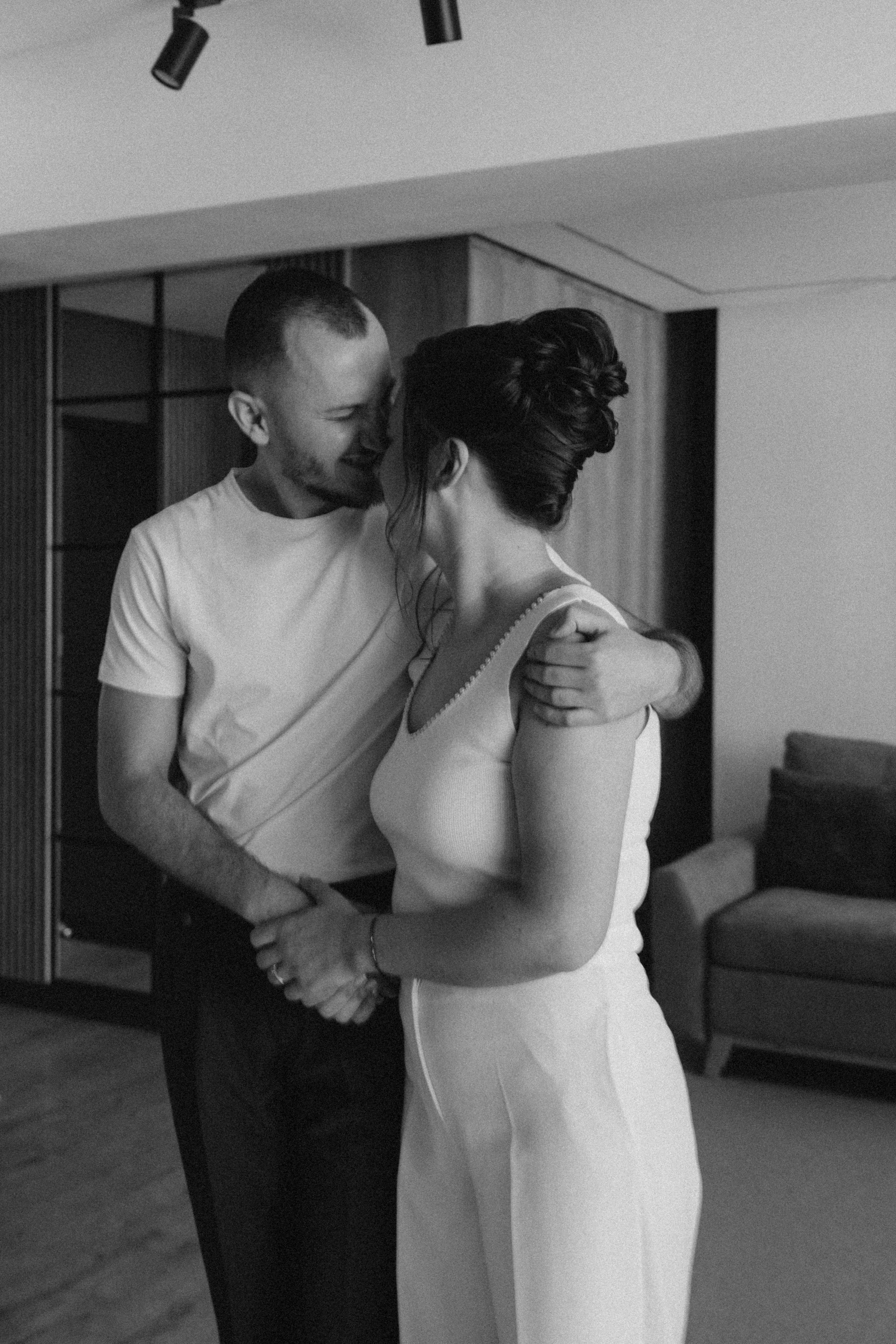 Alex & Corina. Gabrielacojocariu.com