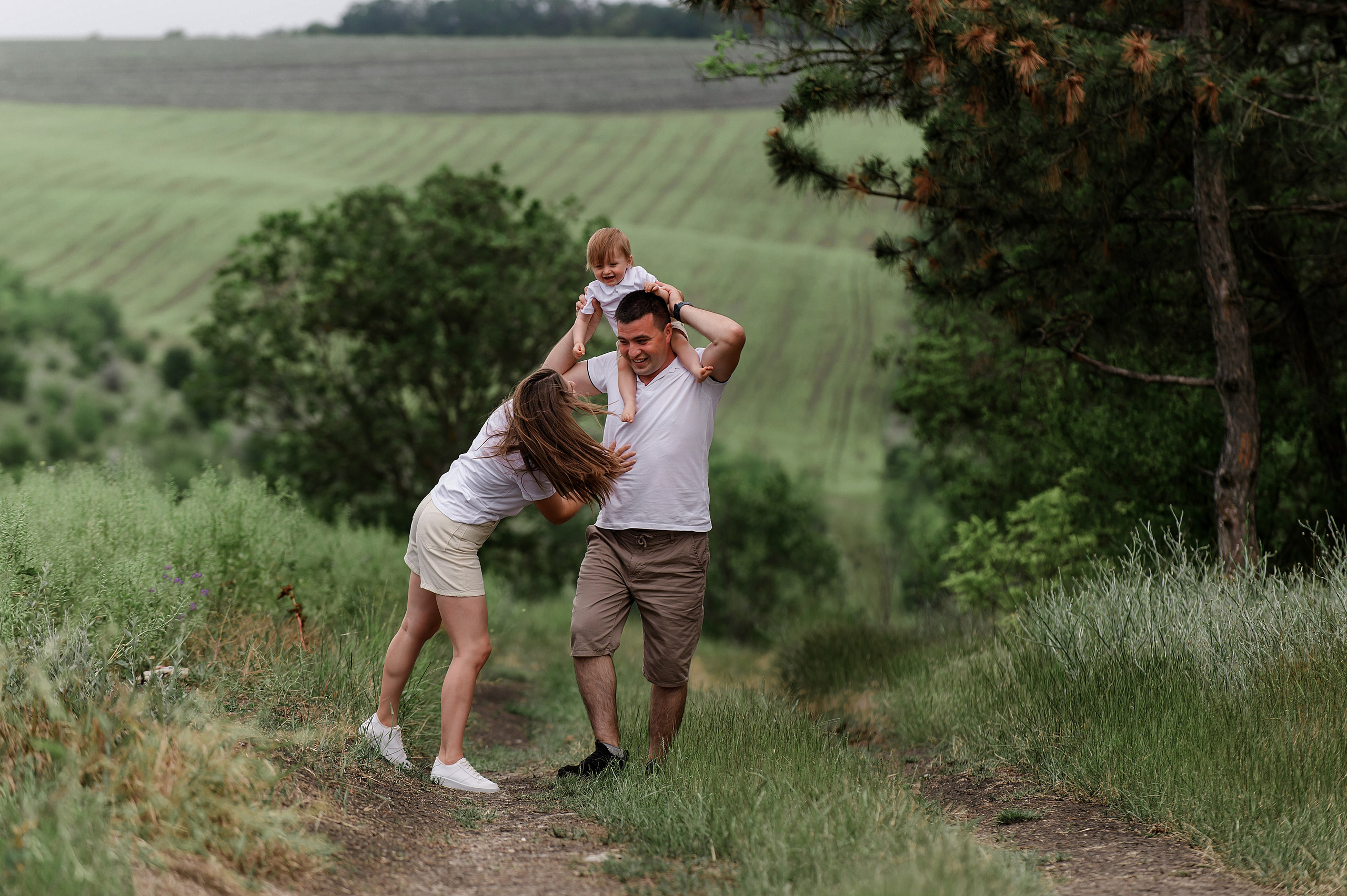 Family Ecaterina. Wedding photographer from Moldova Alexey Chipchiu