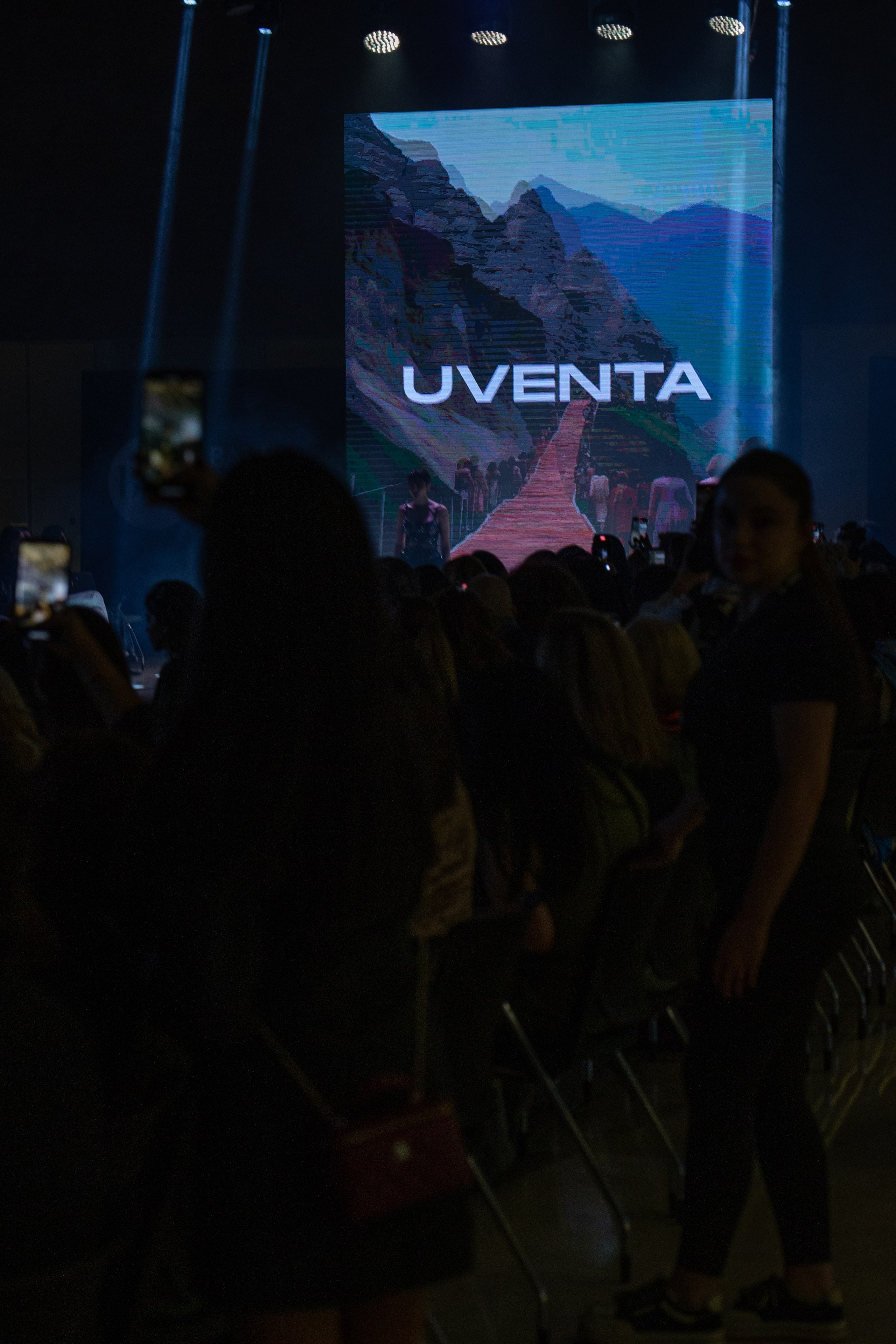 BAKU FASHION WEEK 2023 DAY1. Wedding&Event photographer Ismail Rzayev in Baku