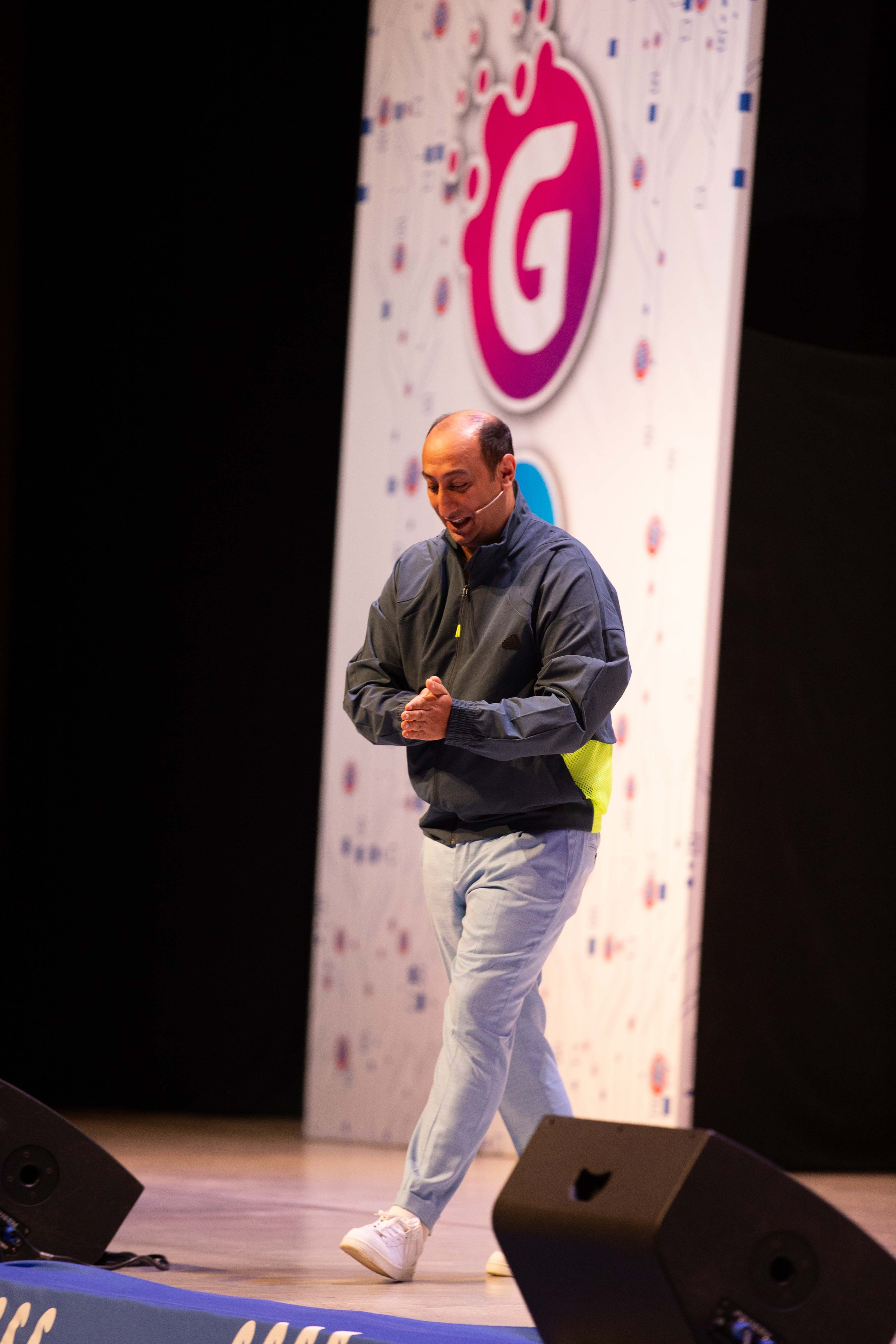 PLANET PARNI IZ BAKU. Wedding&Event photographer Ismail Rzayev in Baku