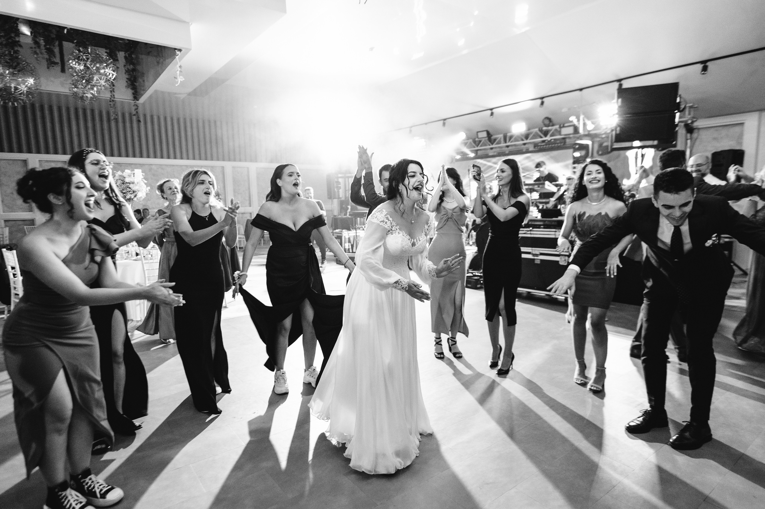 Robert si Ilinca. Valentin Melen - fotograf de nunta 🤍