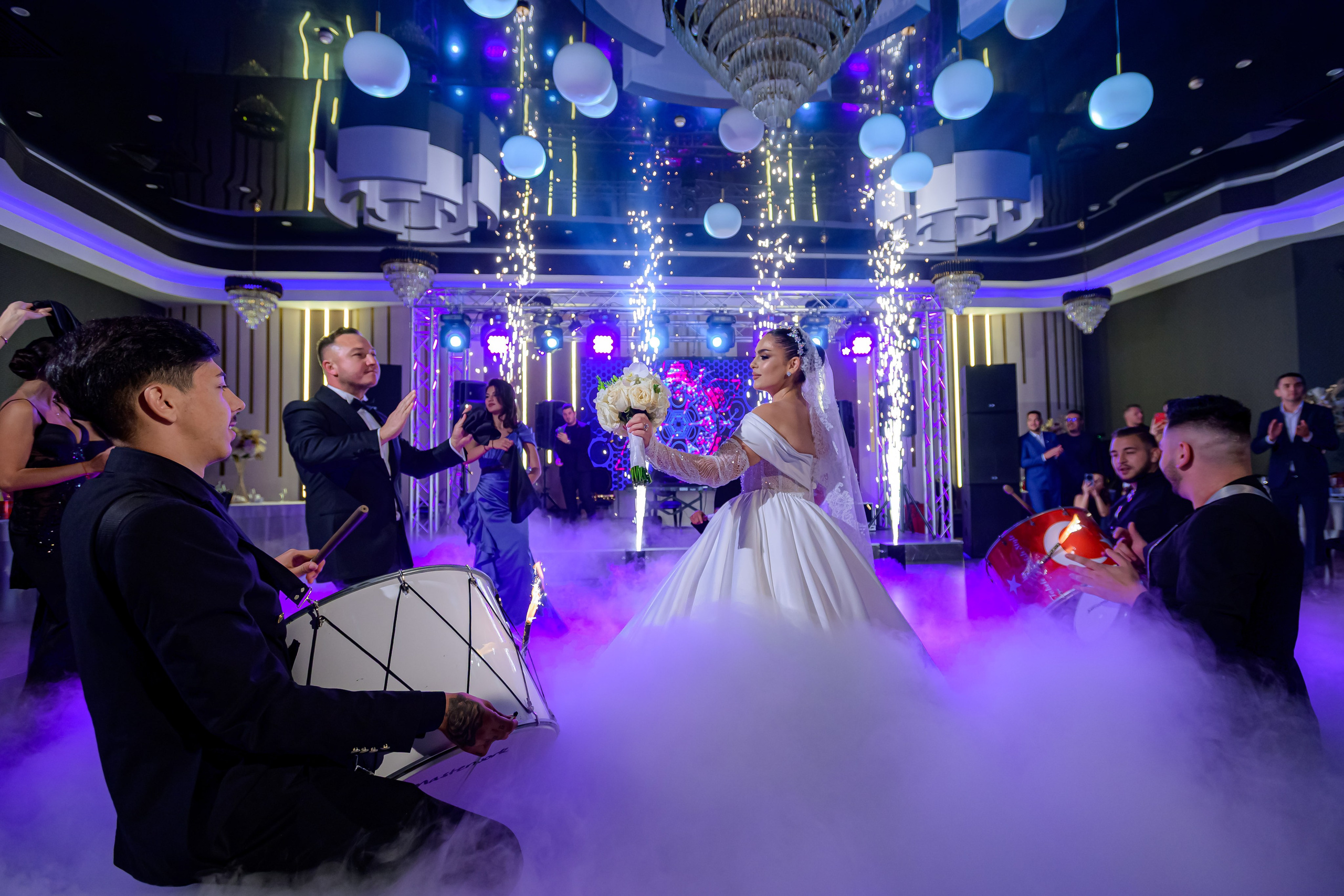Alina & Varol. Vladimir Constantinescu - Fotograf de nunta Constanta