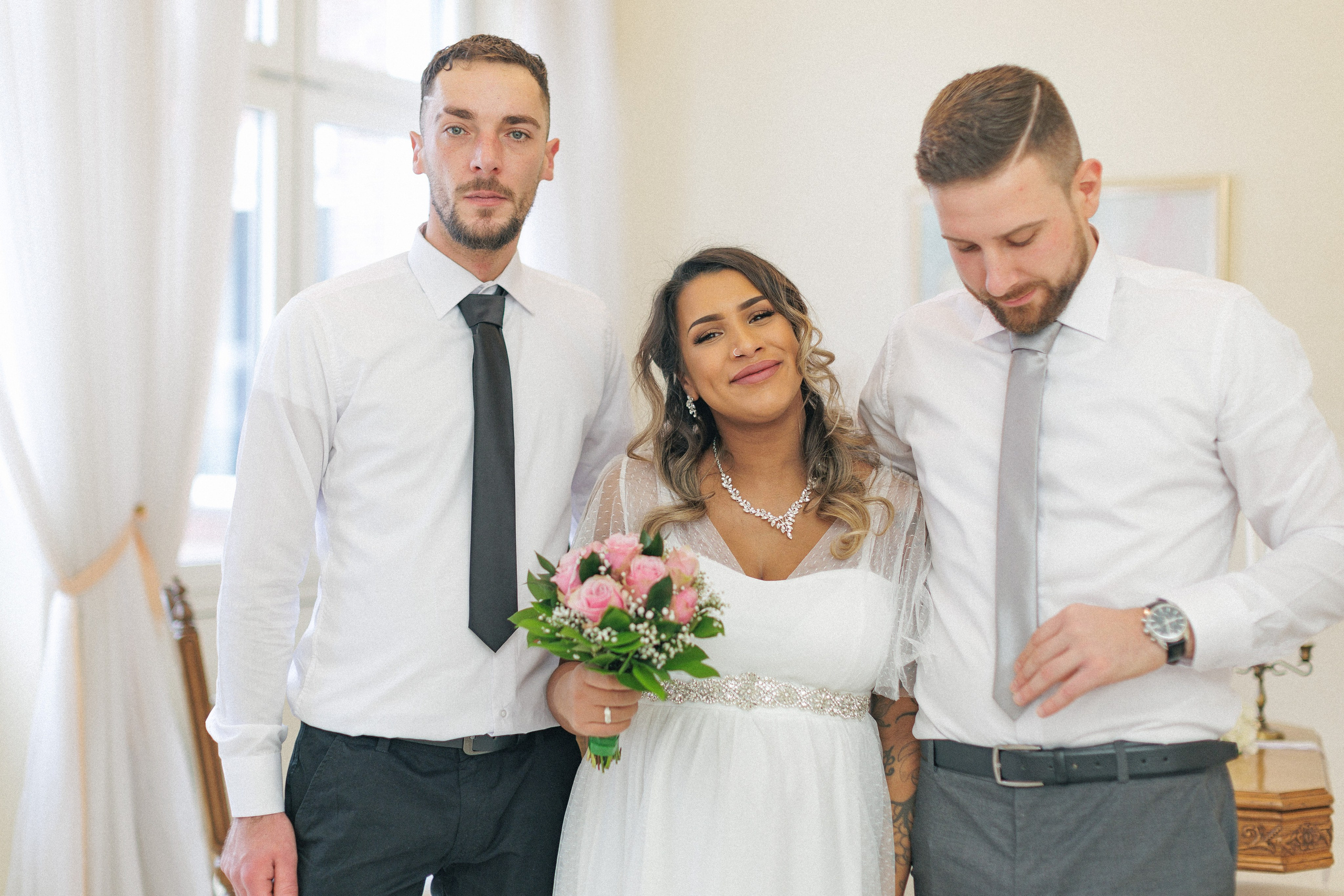 Hochzeitsfotoshooting in Hamburg Morisha und Senco. Hochzeitsfotograf und Hochzeitsvideograf aus Hamburg | Roka21Film