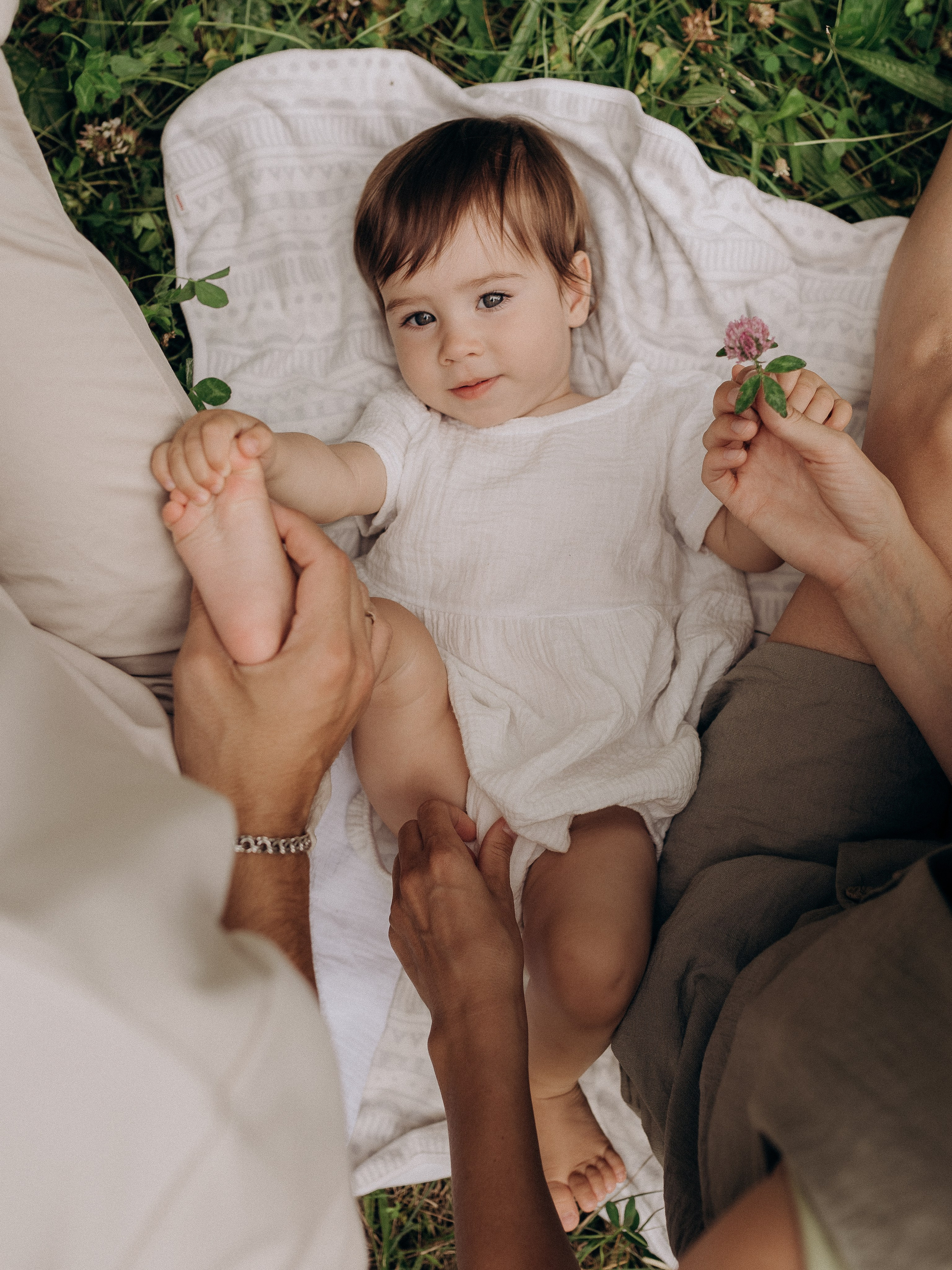 Ульяне годик. Индивидуальный и love story фотограф в Алматы Шарычева Ирина