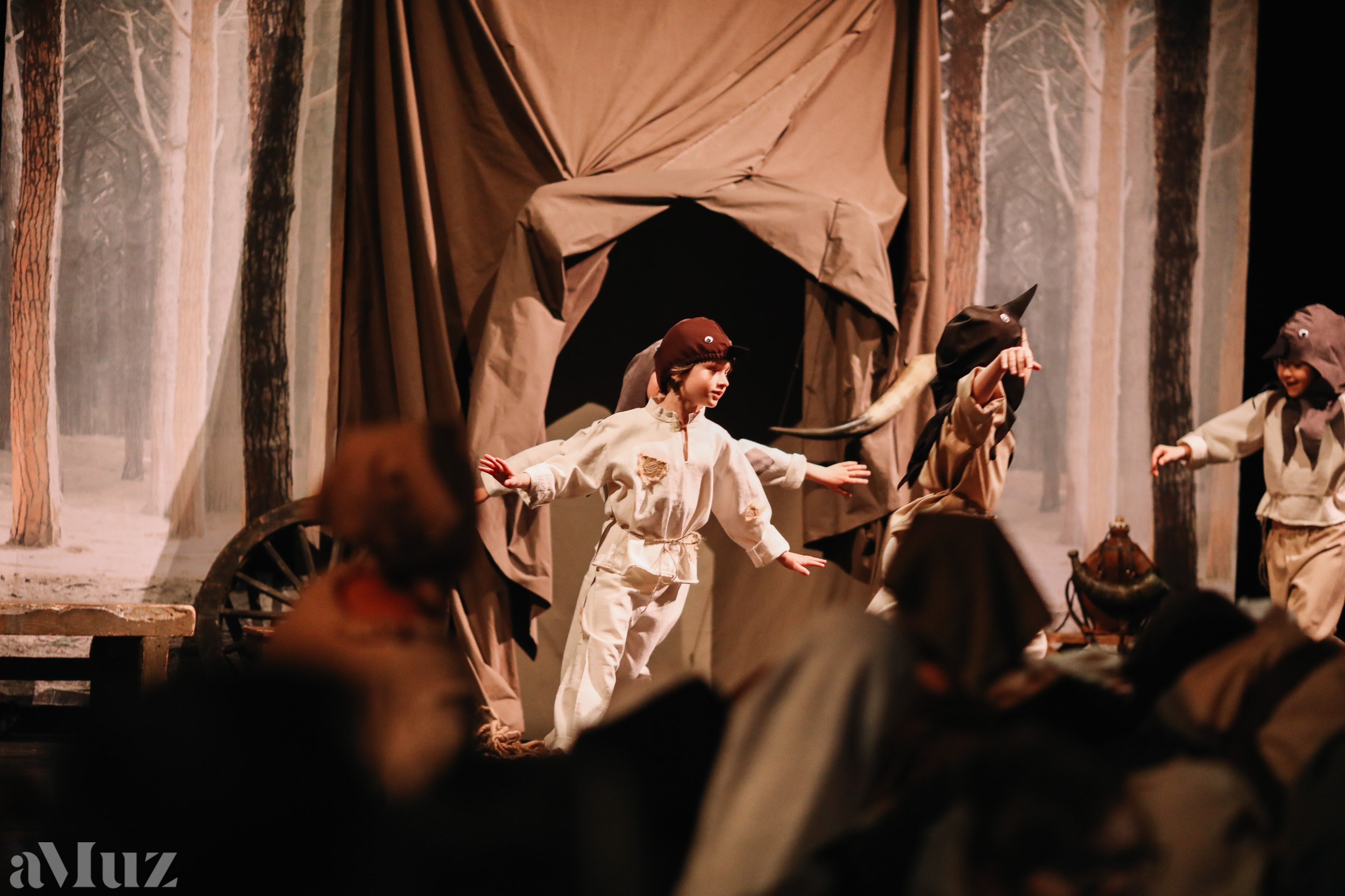 Opera Łąkowa. Fotograf Ślubny Warszawa - Sesje Biznesowe Rodzinne Eventy