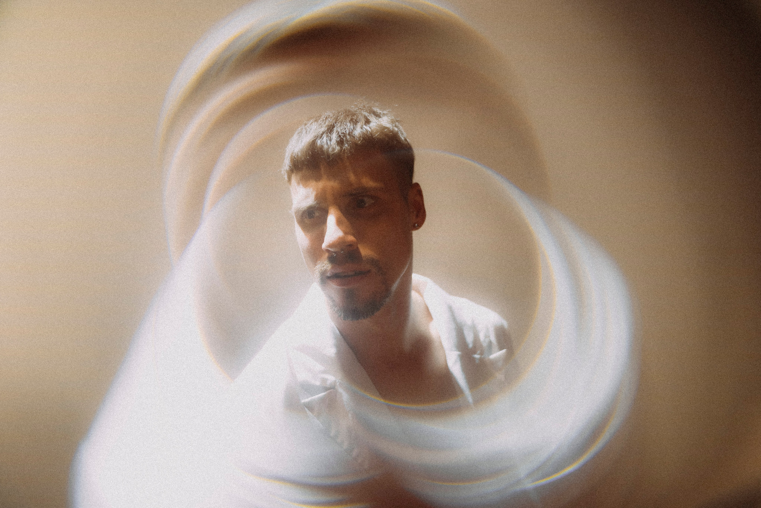 2025. Стрит-фотография, полная абсурда, идиотизма и красоты