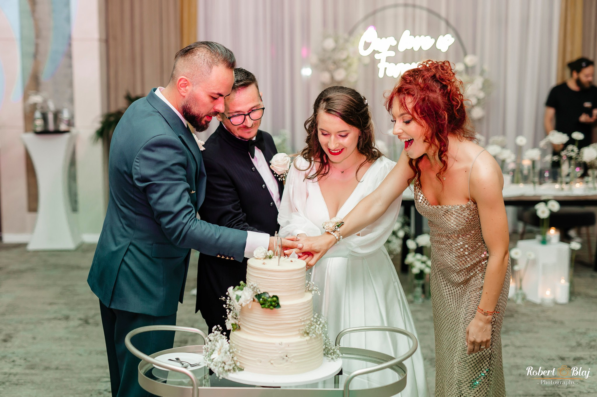 Alexandra & Alexandru. Robert Blaj - Fotograf Nuntă Iași