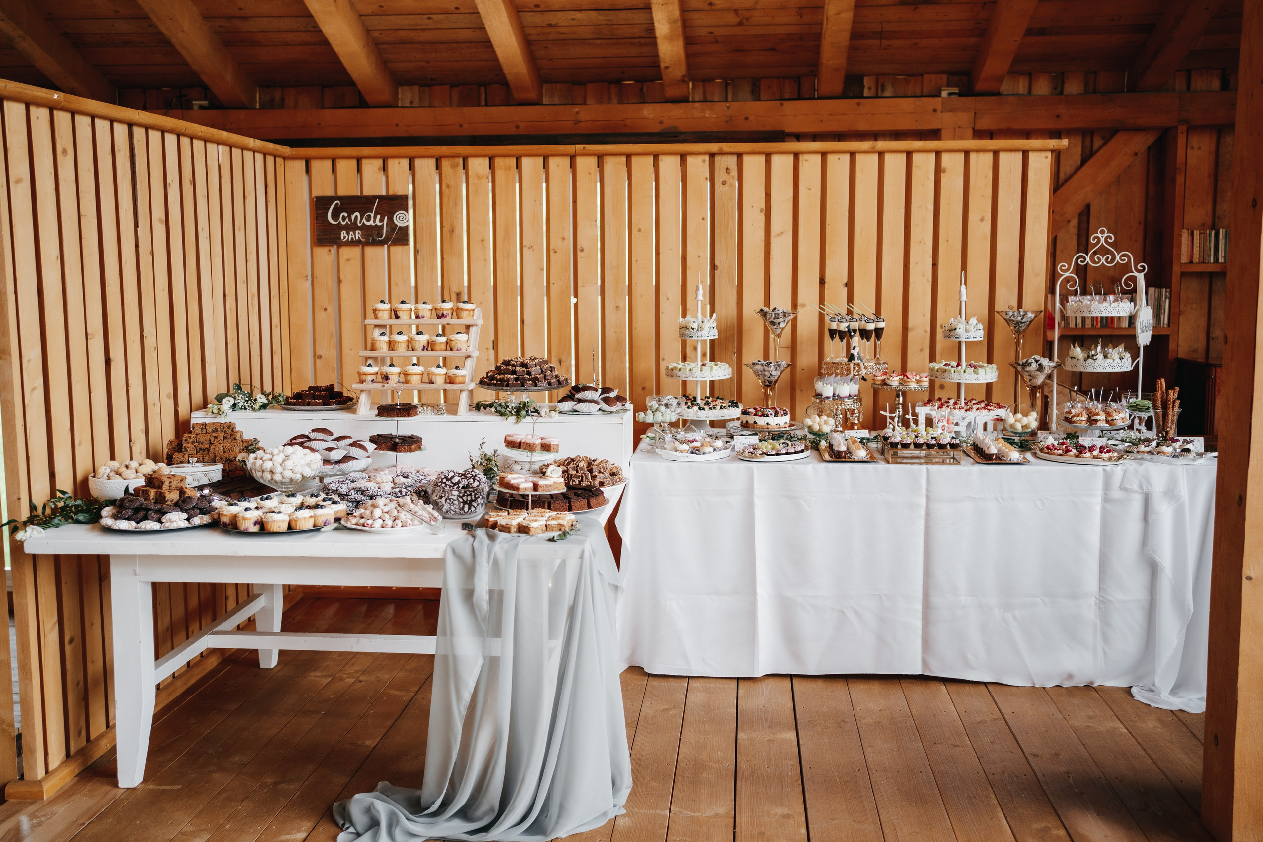 A & A. Fotograf Nunta Iasi - Hearts & Pictures