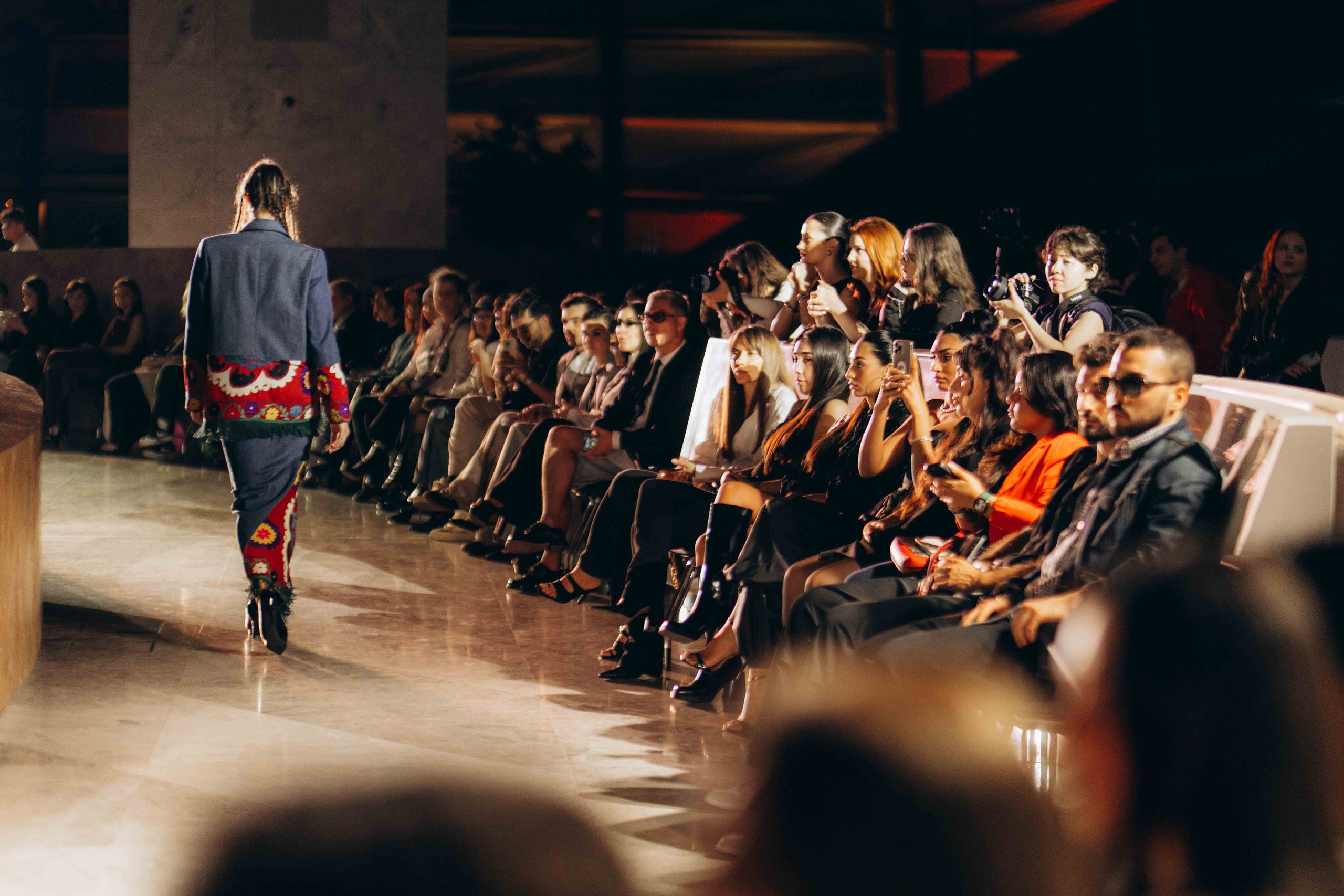 BAKU FASHION WEEK DAY. Wedding&Event photographer Ismail Rzayev in Baku