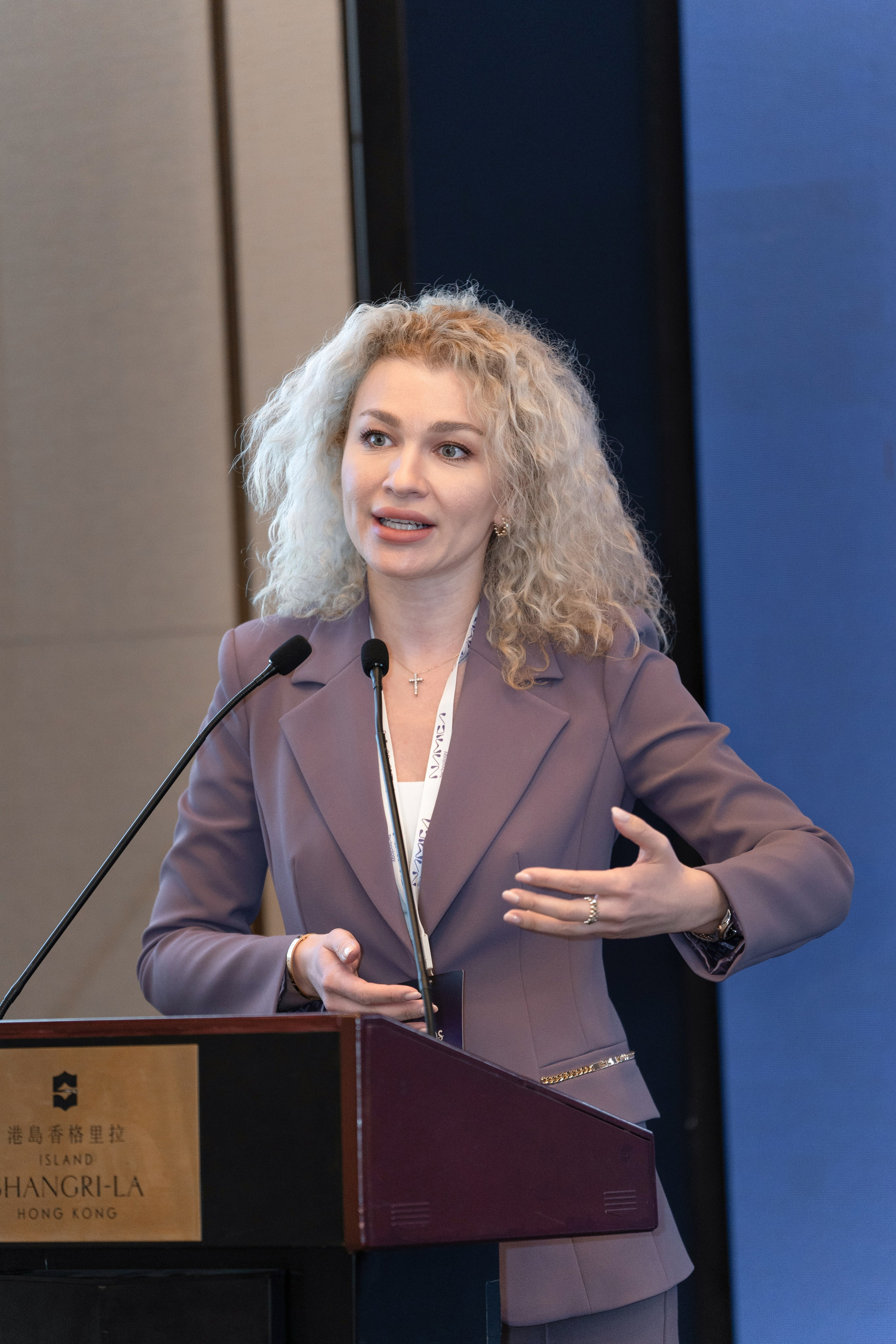 APTOS | SHANGRI-LA HOTEL. PHOTOGRAPHER IN HONG KONG (WEDDING, FASHION, FAMILY, EVENTS)