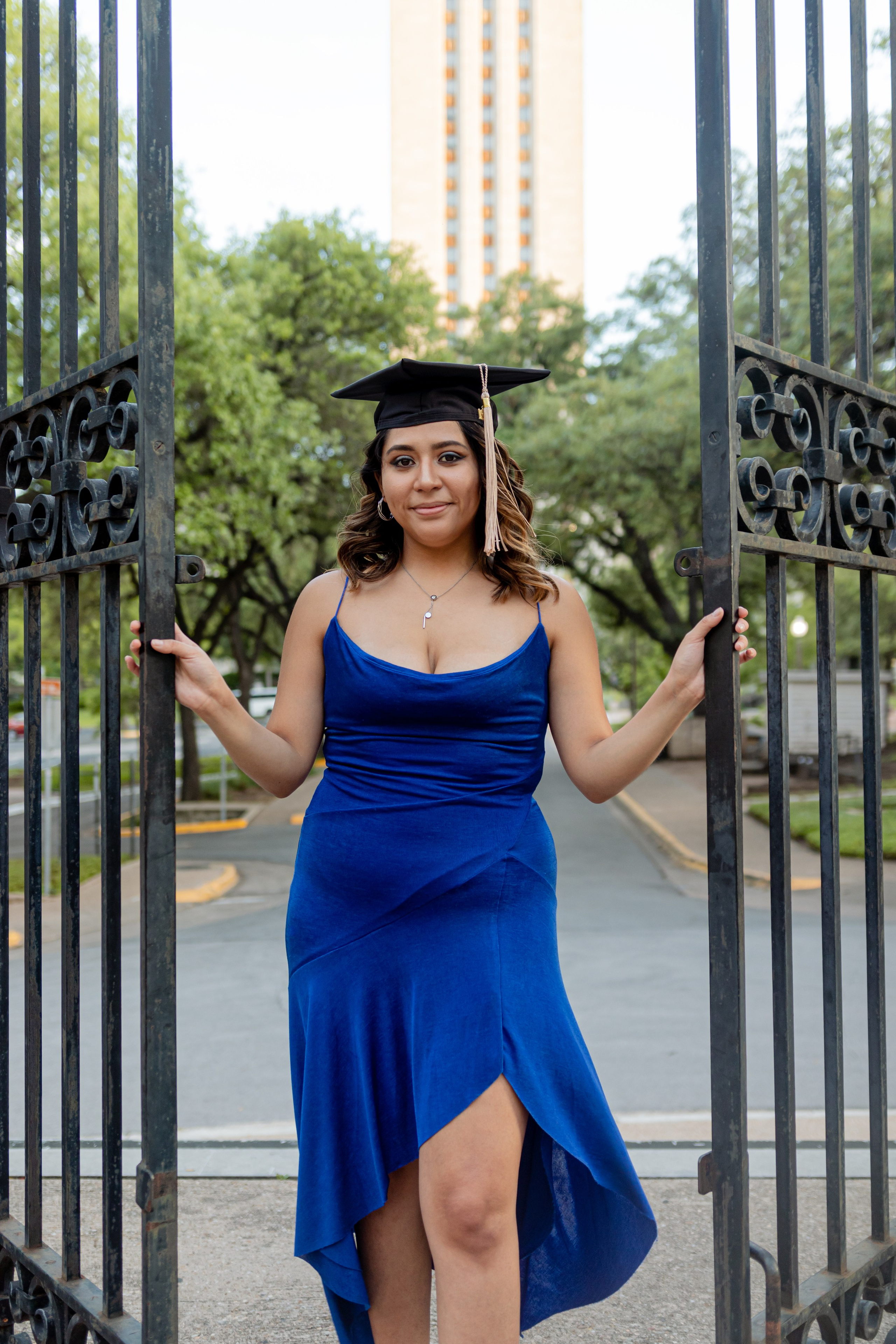 Alexa’s senior photoshoot at the University of Texas Austin