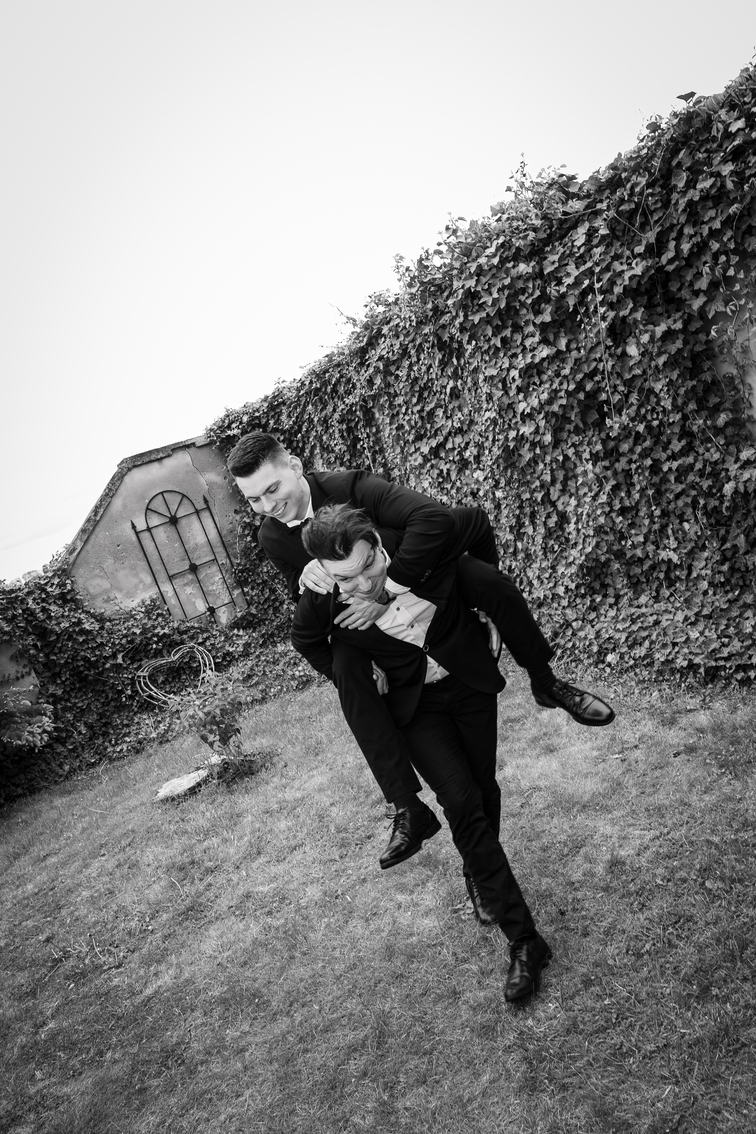 P&M. SL Wedding Photo — Editorial, Elegant & Timeless Wedding Photography in Poland and Across Europe