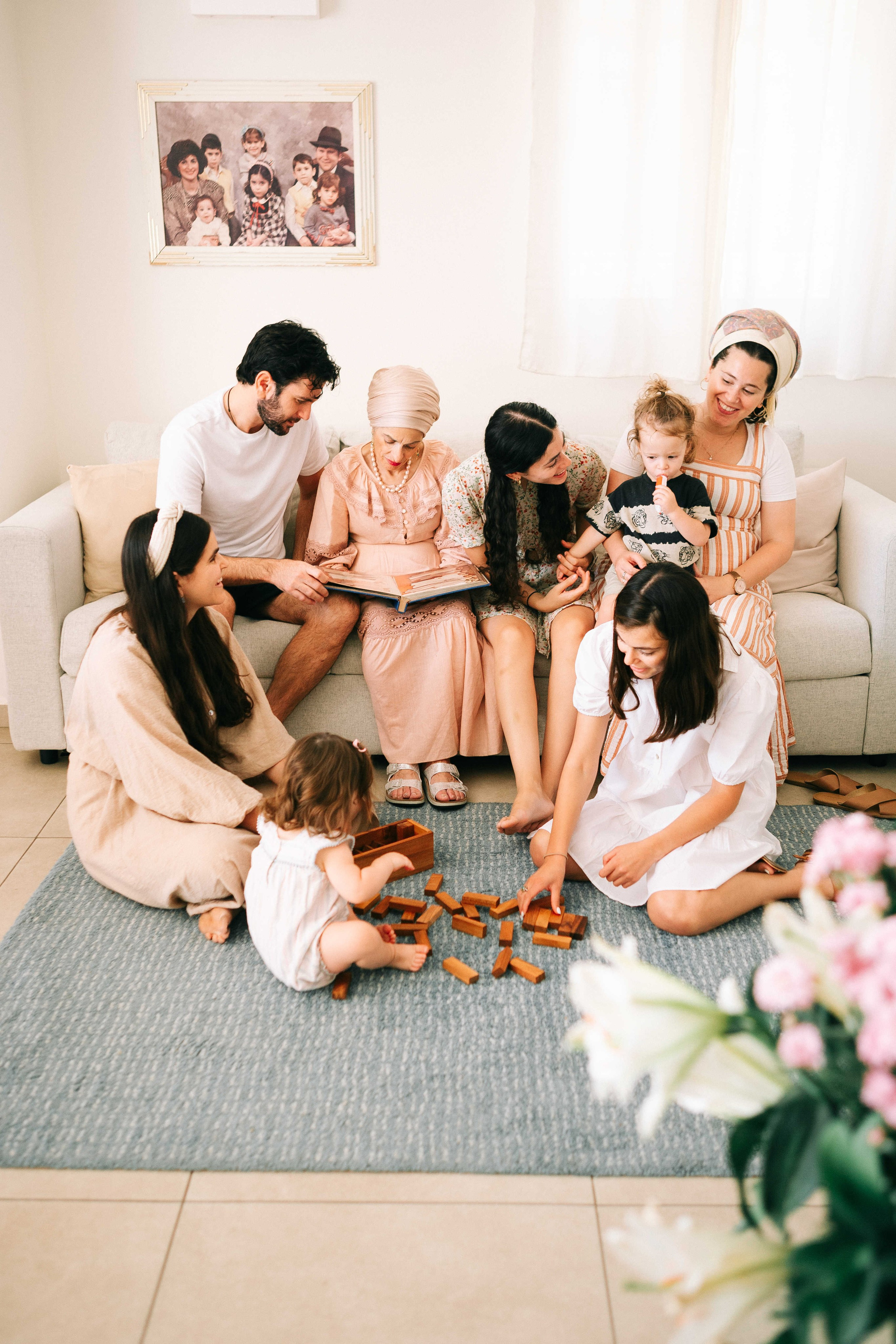 MAALE ADUMIM, HOME PHOTO SESSION + DESERT. Https://shi-photo.com/