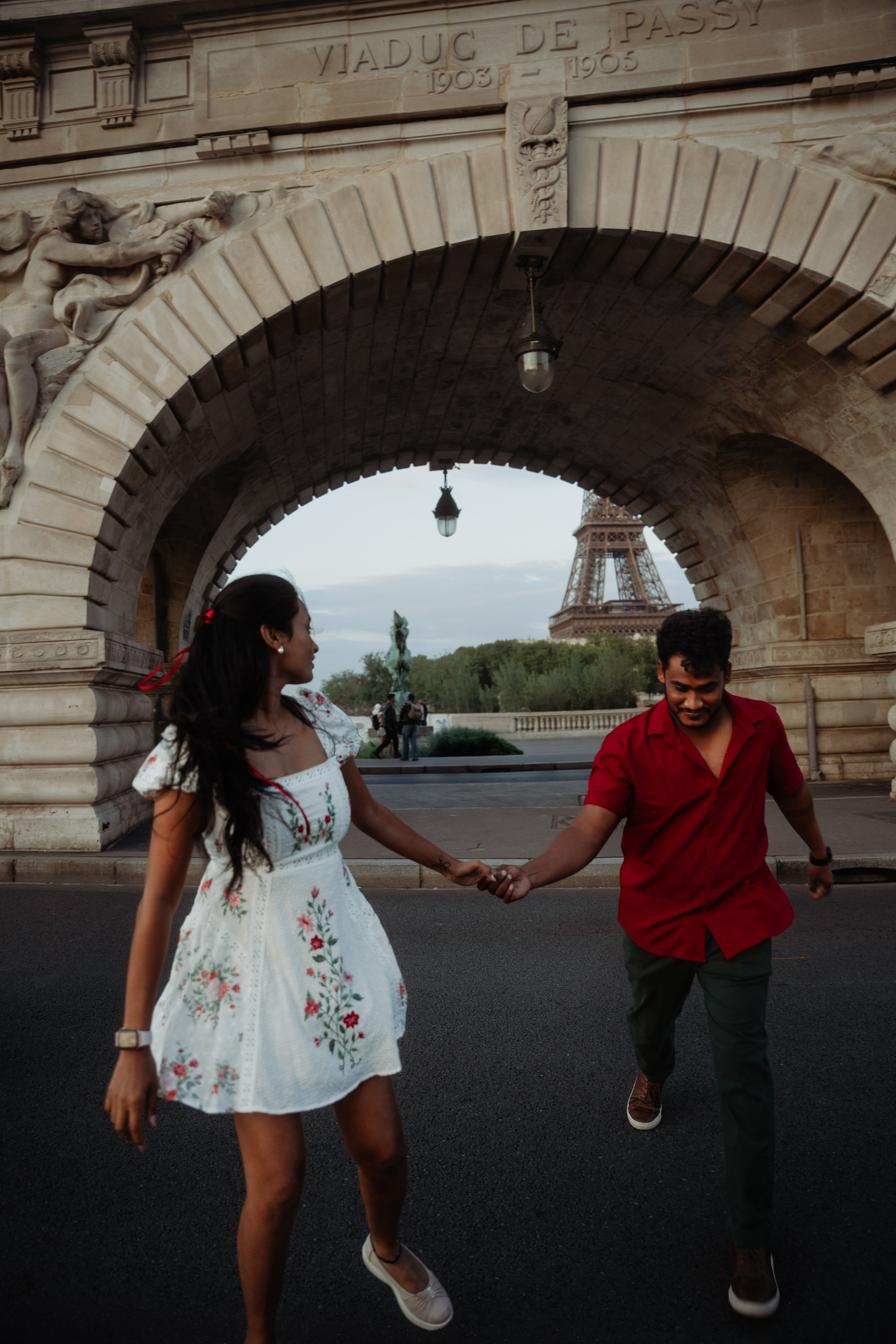 Varsha & Koushik in Paris. Фотограф в Париже Полина Осипова