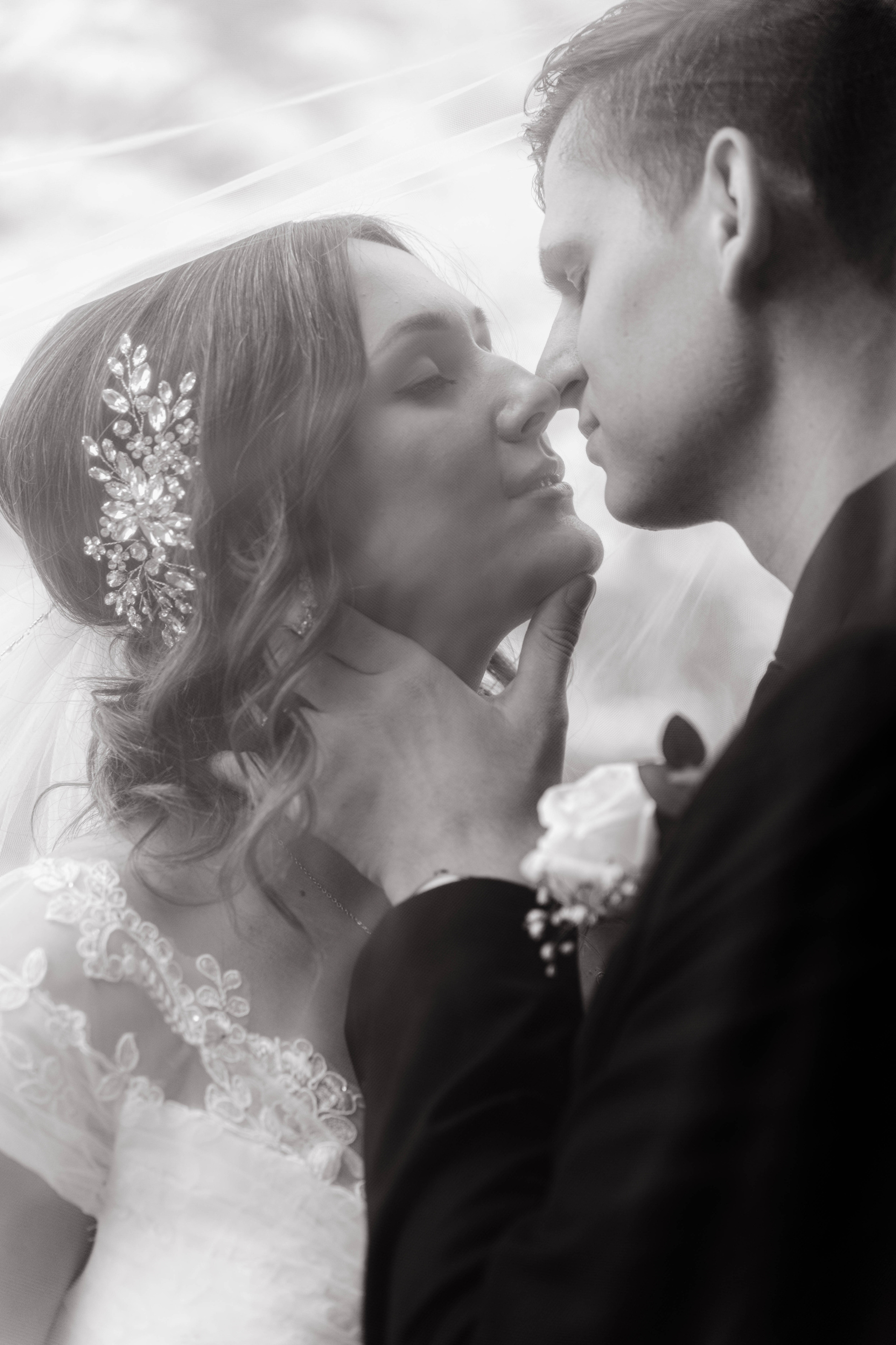 A Portland Promise: Alina & Daniel’s Family Affair. Michael Pixel Photography | You’re a Star