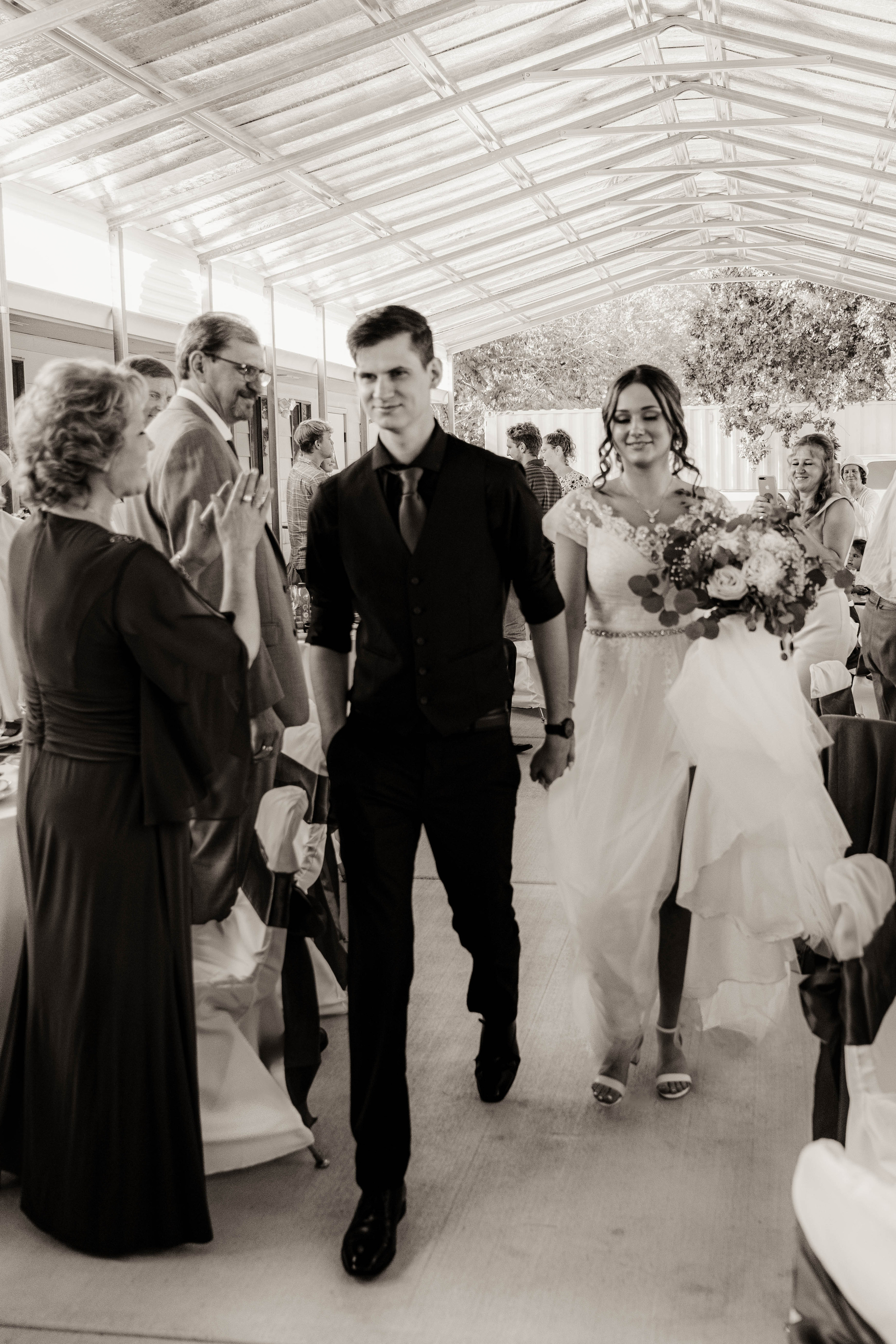 A Portland Promise: Alina & Daniel’s Family Affair. Michael Pixel Photography | You’re a Star