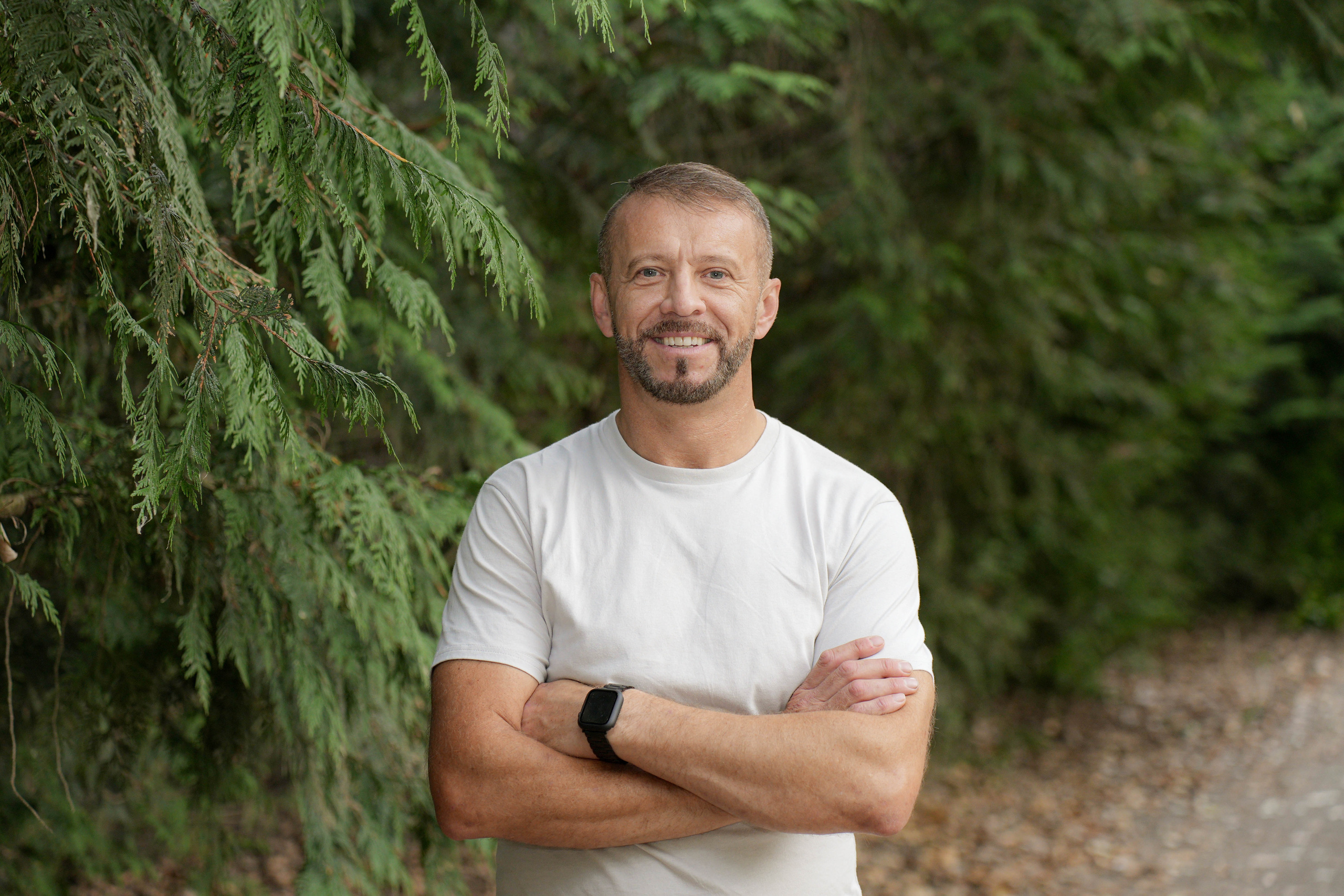 Capturing Love’s Embrace: A Sunset Affair by the Columbia River. Michael Pixel Photography | You’re a Star