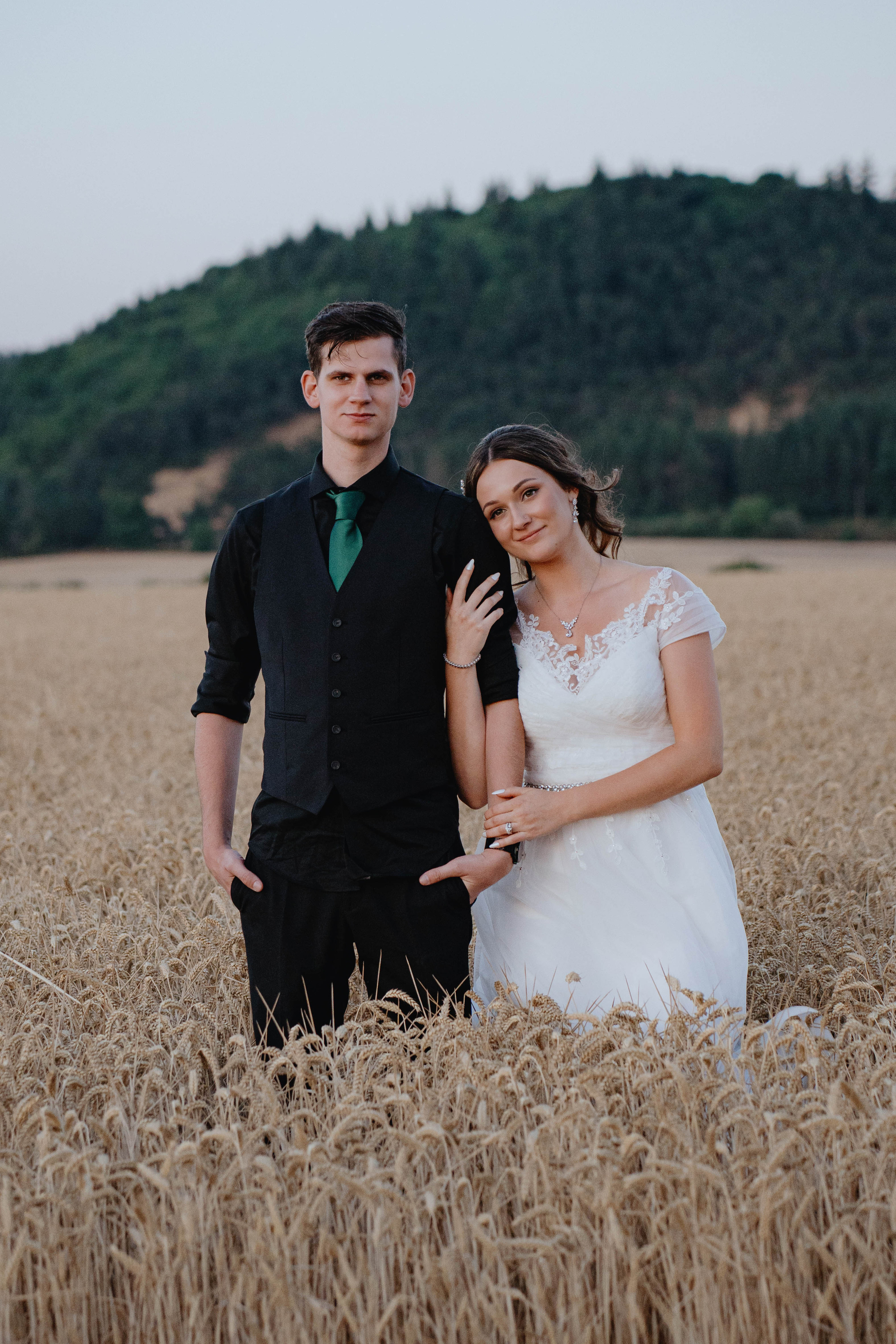 A Portland Promise: Alina & Daniel’s Family Affair. Michael Pixel Photography | You’re a Star
