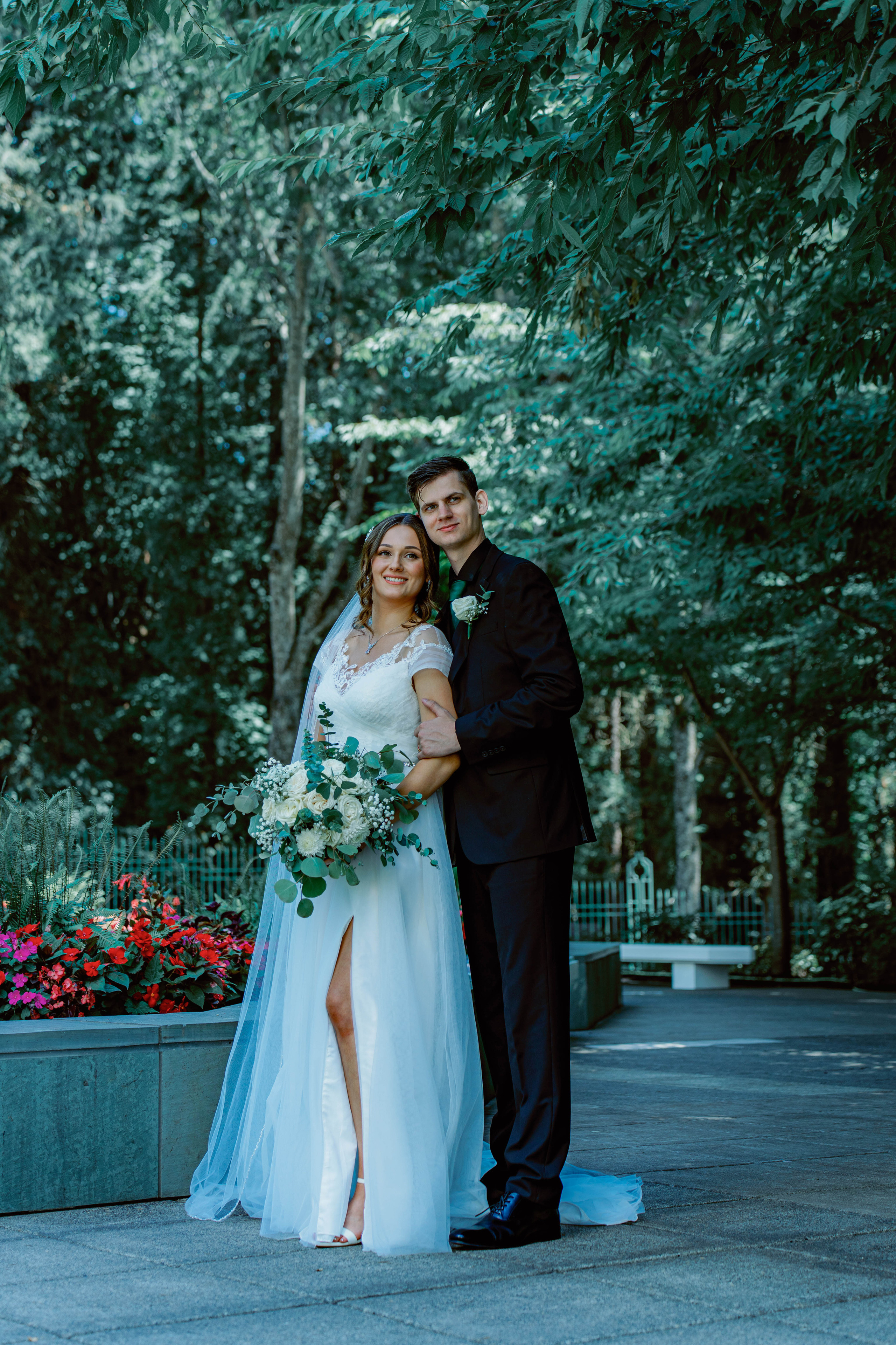 A Portland Promise: Alina & Daniel’s Family Affair. Michael Pixel Photography | You’re a Star