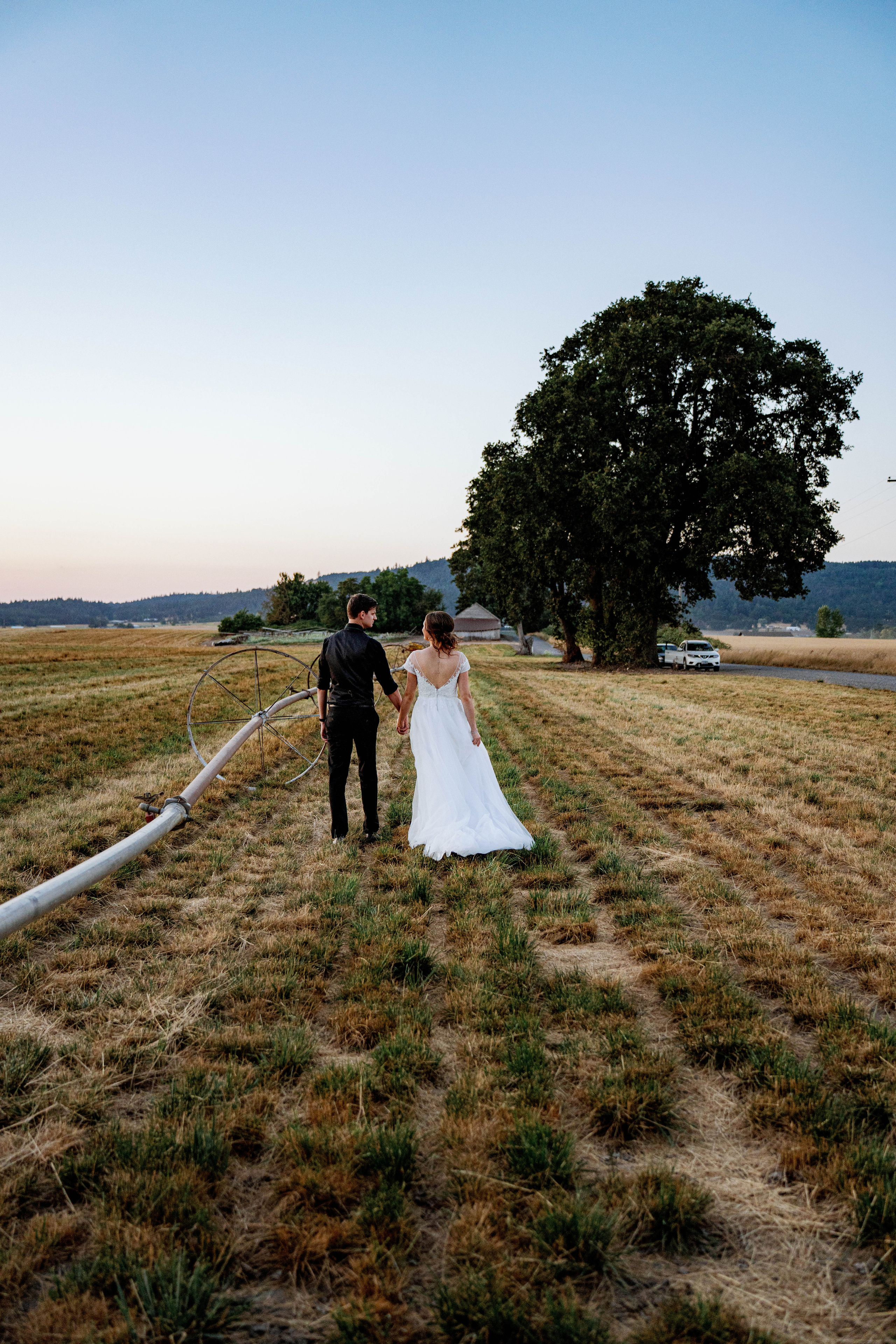 A Portland Promise: Alina & Daniel’s Family Affair. Michael Pixel Photography | You’re a Star