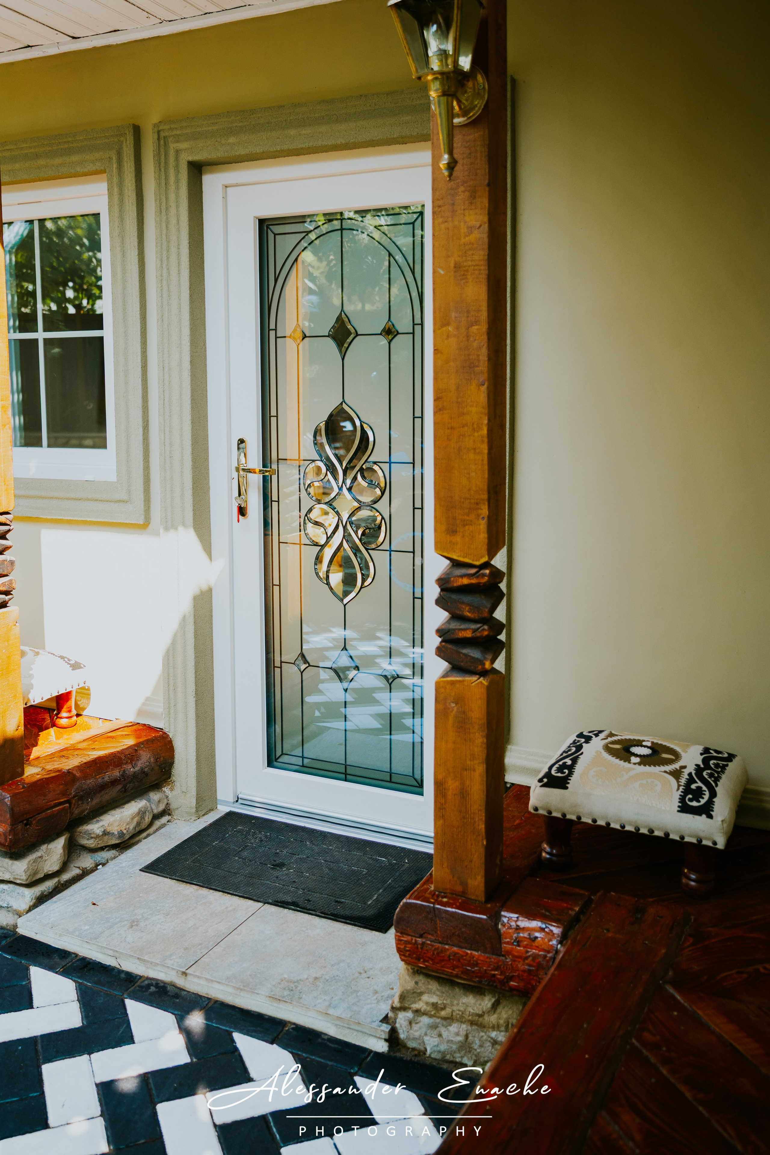 BĂRLOGUL URȘILOR. Fotograf prin #Piatraneamt-Alessander Enache