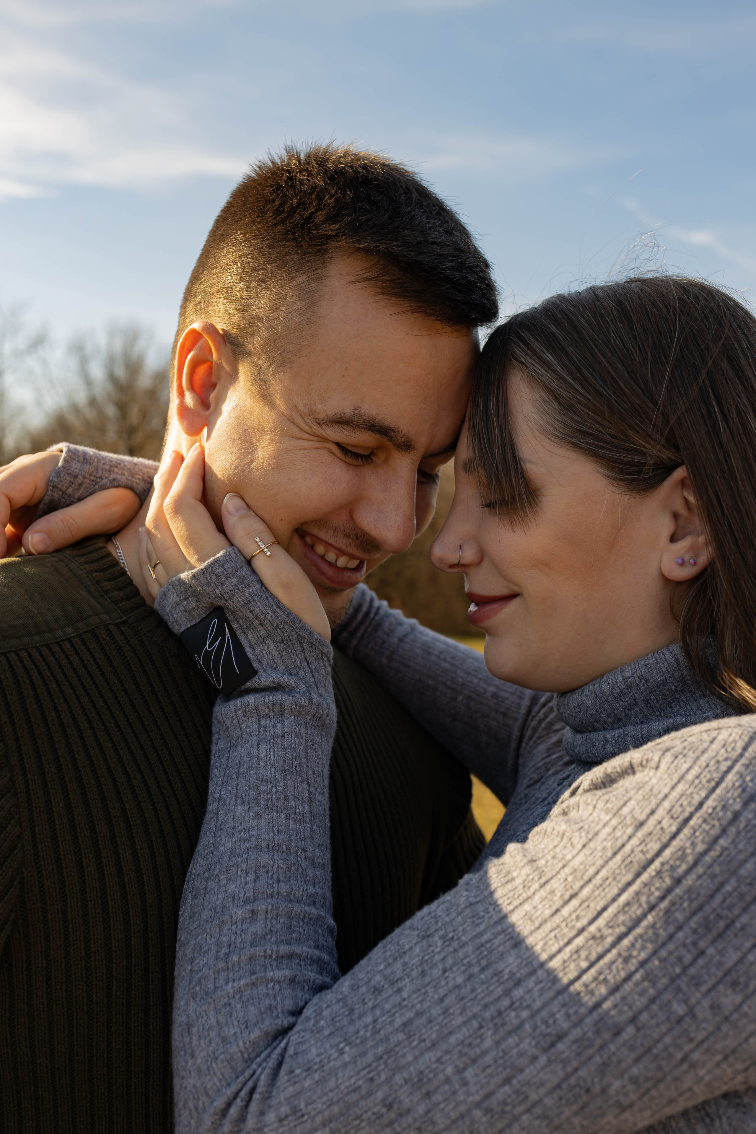 Fotografisanje venčanja, porodičnih trenutaka i portreta