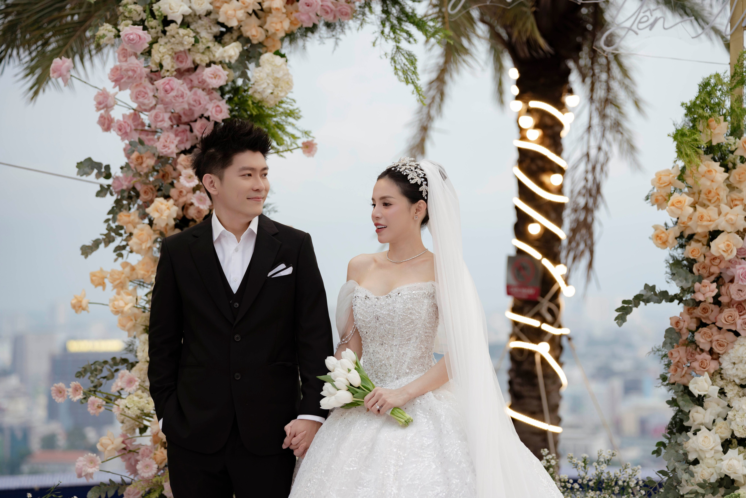 KYWU & NHI. WEDDING PHOTOGRAPHER IN VIETNAM