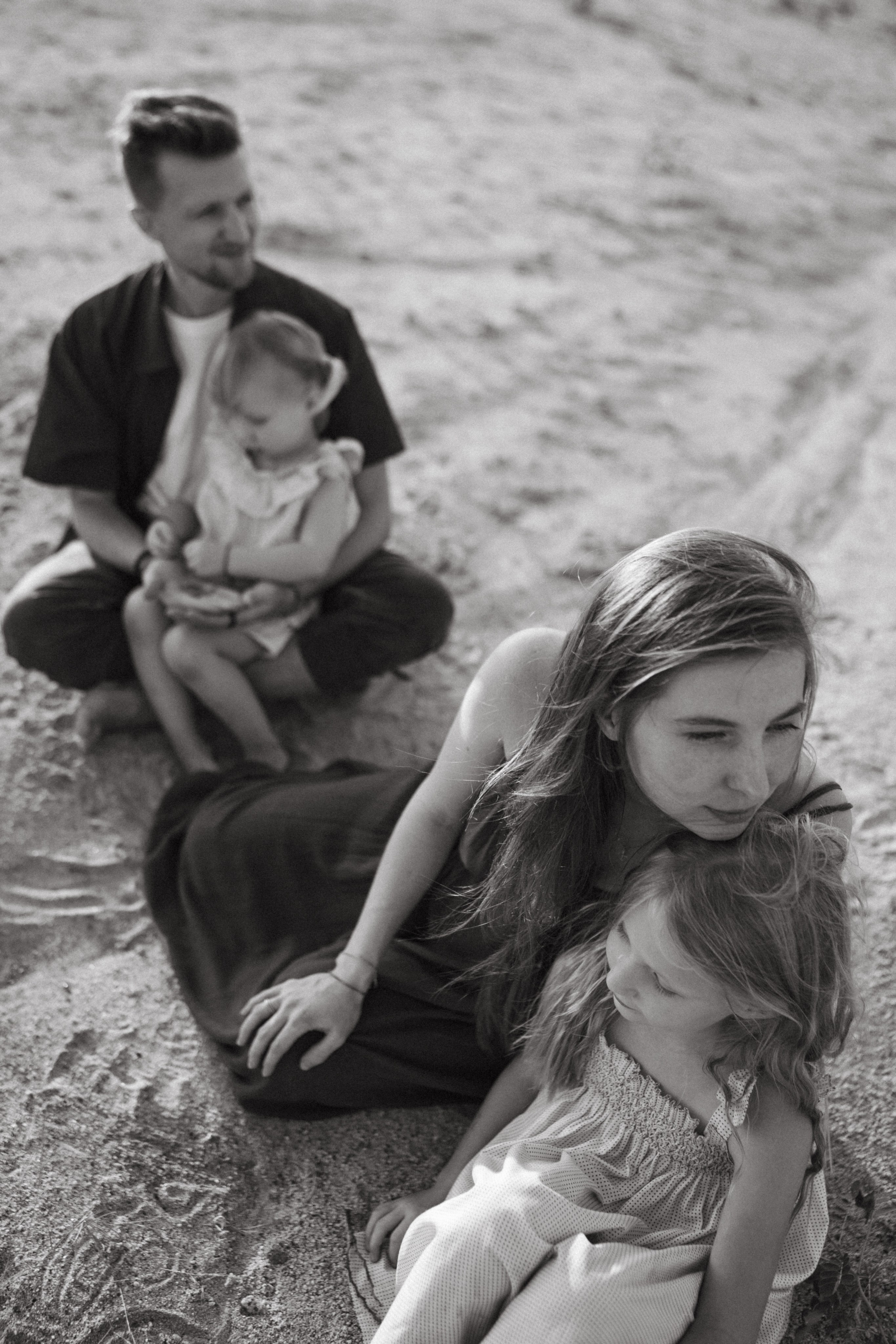 Khoroshilovs Family. Family photographer in Saudi Arabia