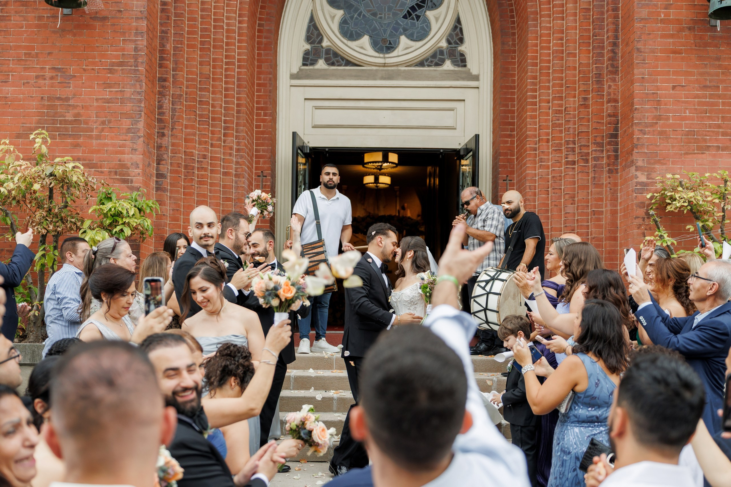 Jewel and Geovany. Wedding Photo & Video