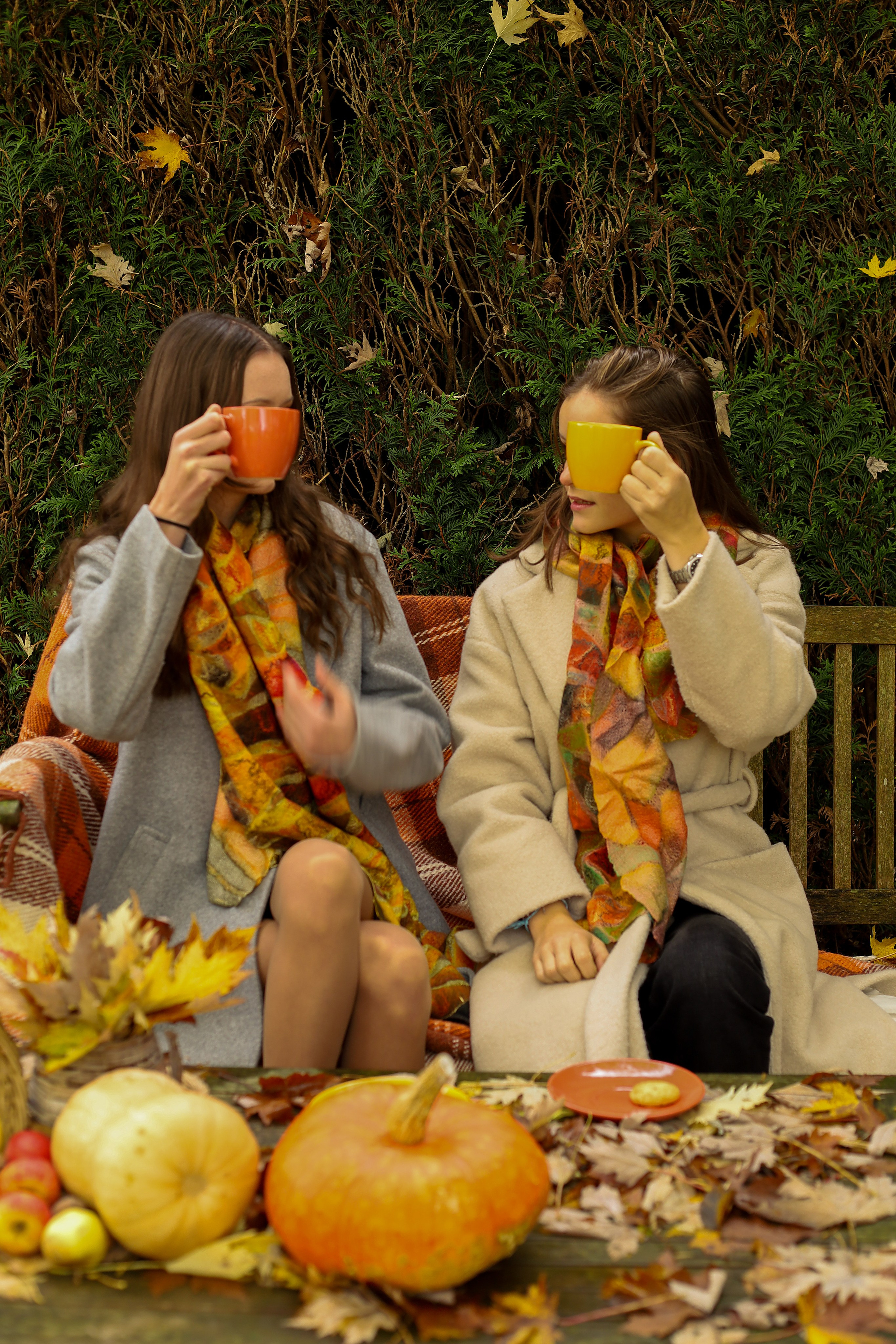 Séance photo d’automne: Meilleurs amis. Photographe et graphiste Anastasiia LITVIN - Besançon, France