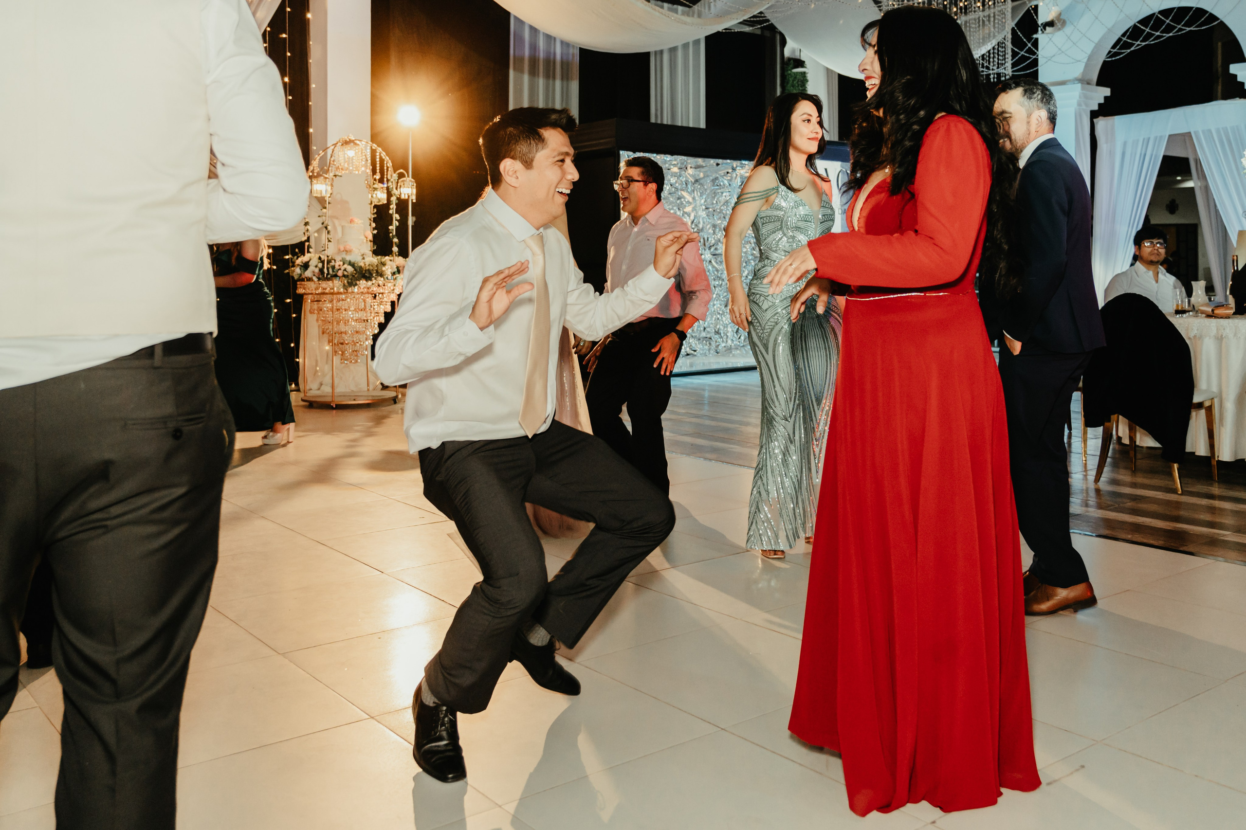 VANIA + LUIS BODA CIVIL. Studio KVTA | Fotografía y Video de Bodas en Arequipa