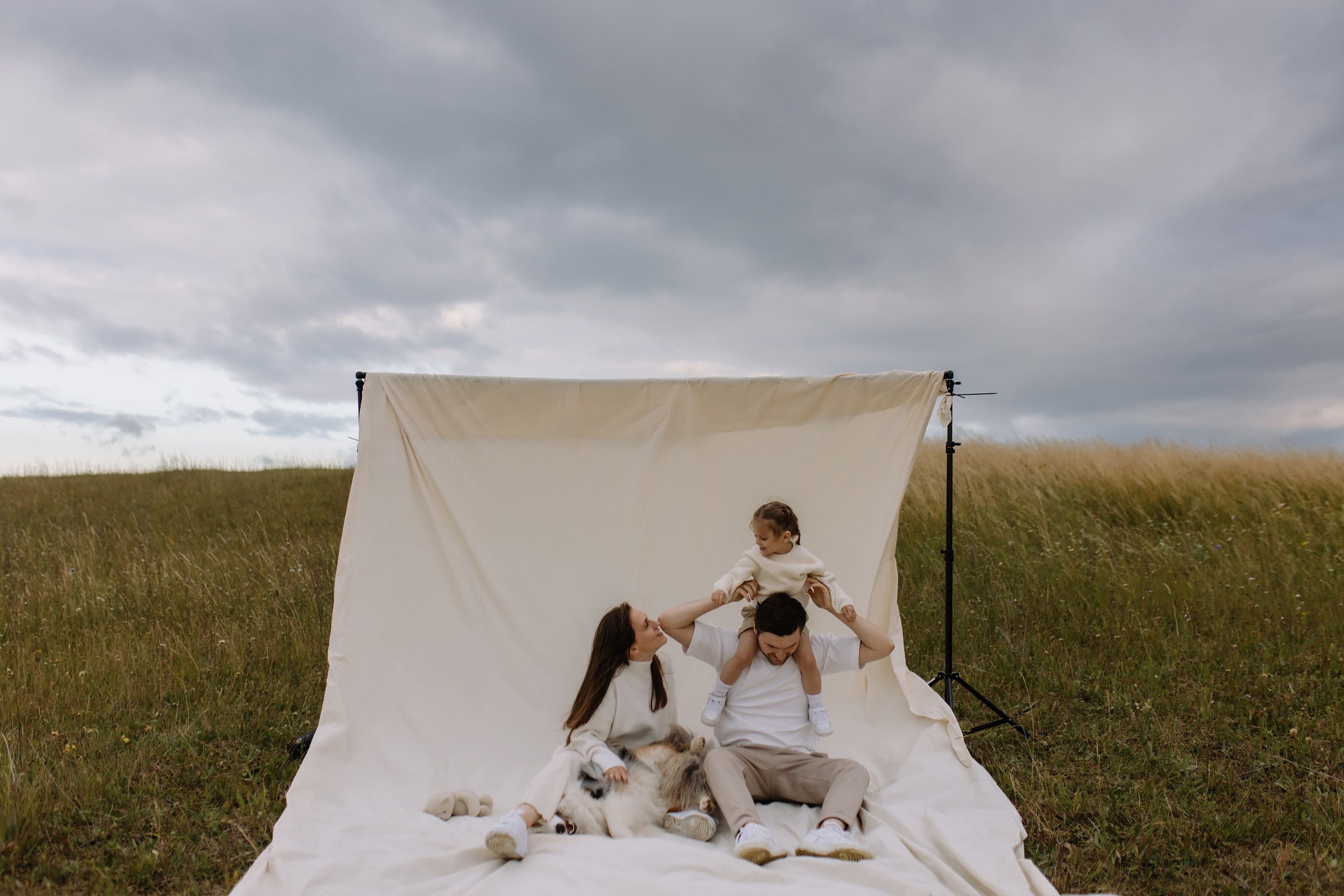 Šeimos fotosesija. Vestuvių ir šeimų fotografė Lena Bondarenko / belove photo
